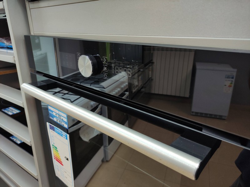 Ugradna rerna Bauknecht BIR4 DH8FS2 ES
