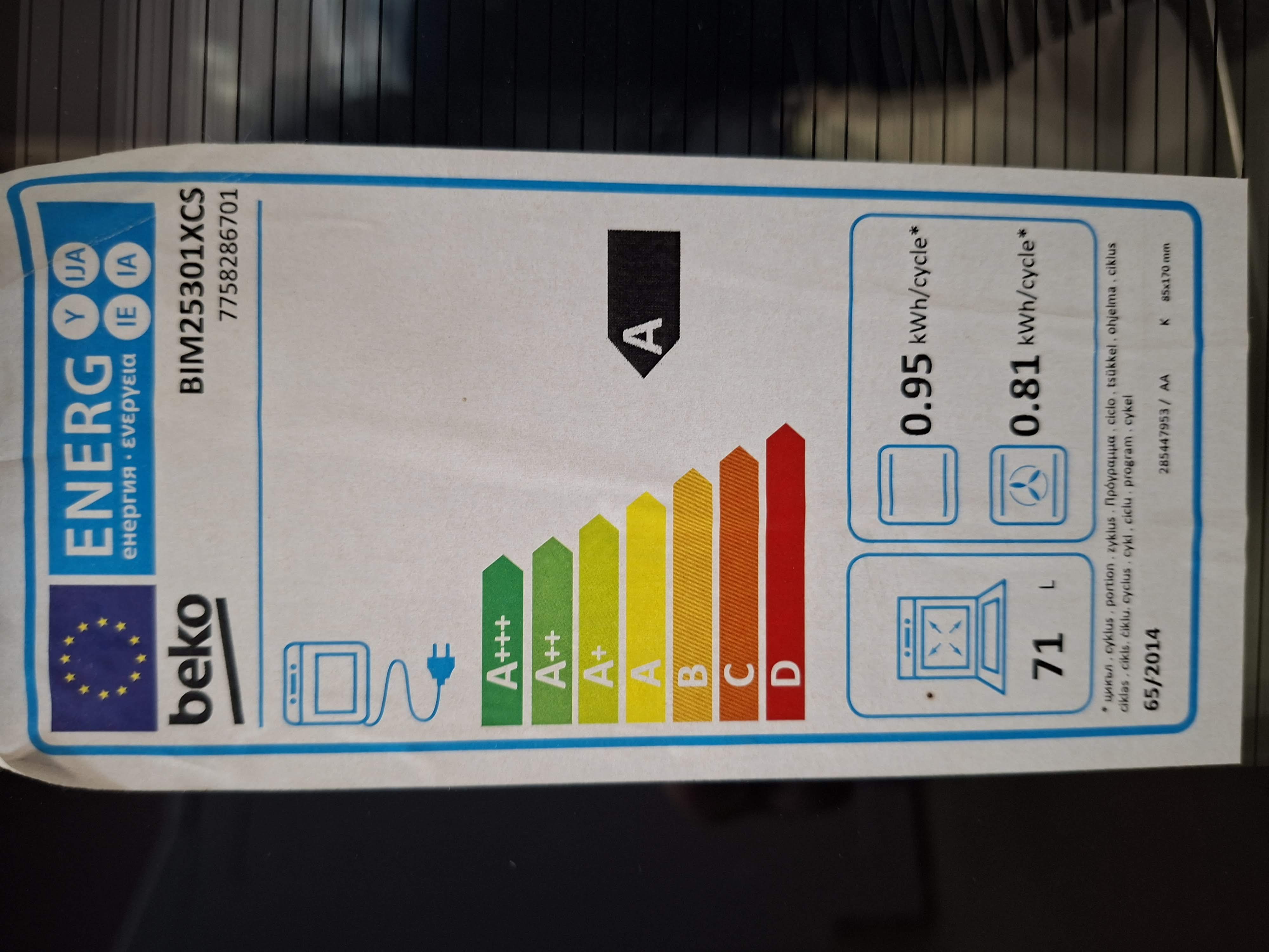 Ugradna Rerna Beko BIM25301XCS, 71 L