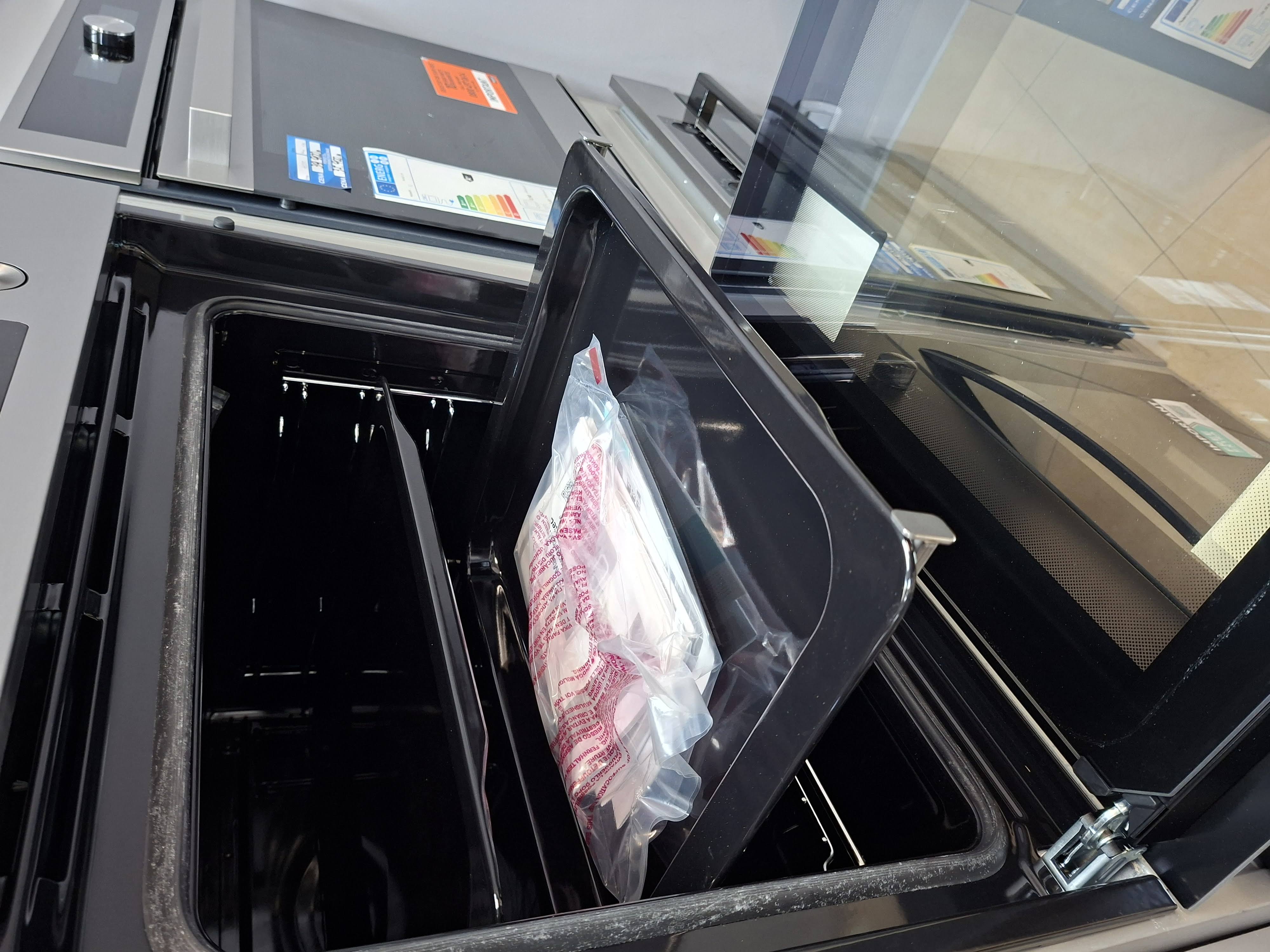 Ugradna Rerna Candy CA6 NP5B3EHTX , 78L