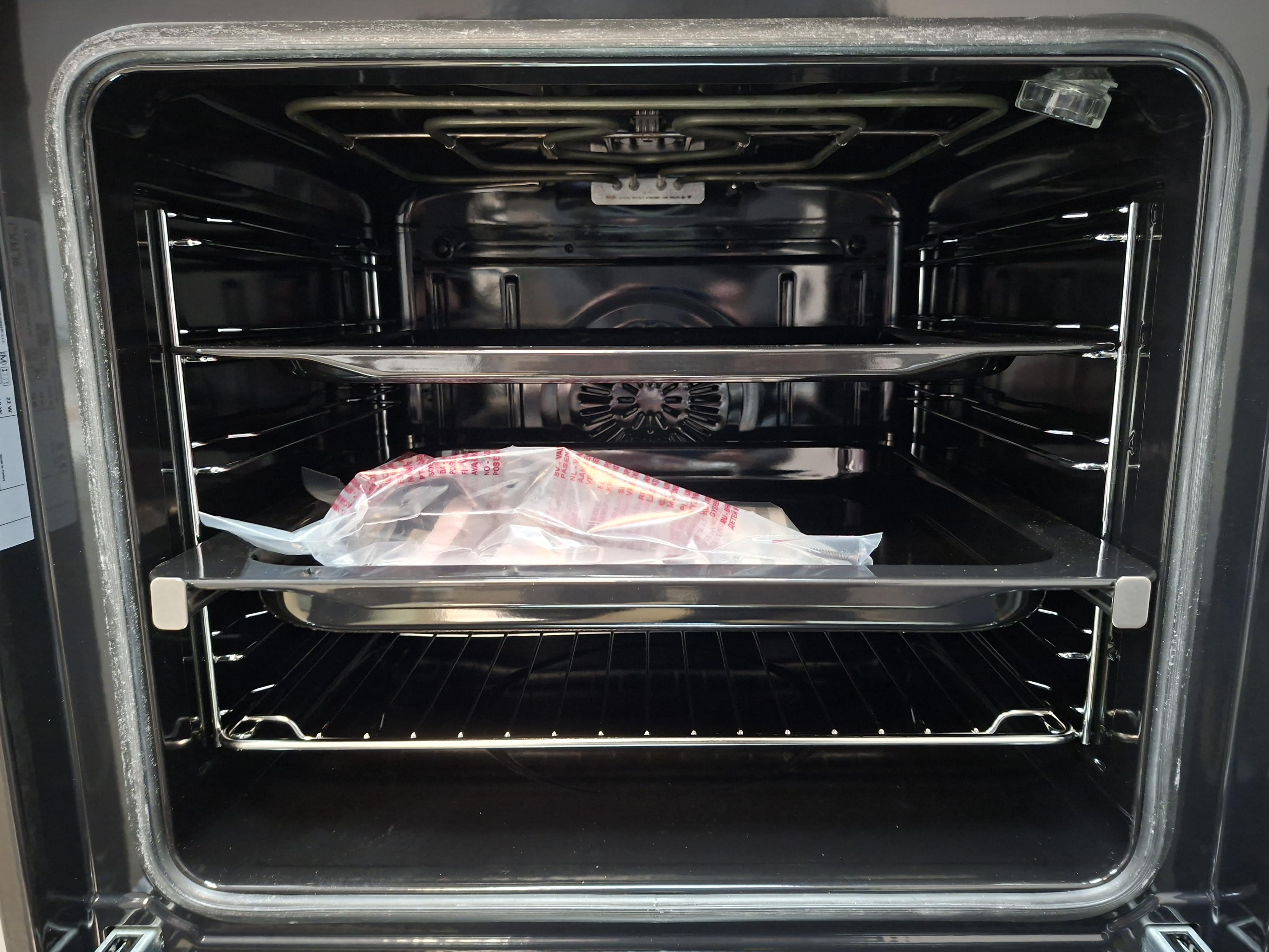 Ugradna Rerna Candy CA6 NP5B3EHTX , 78L