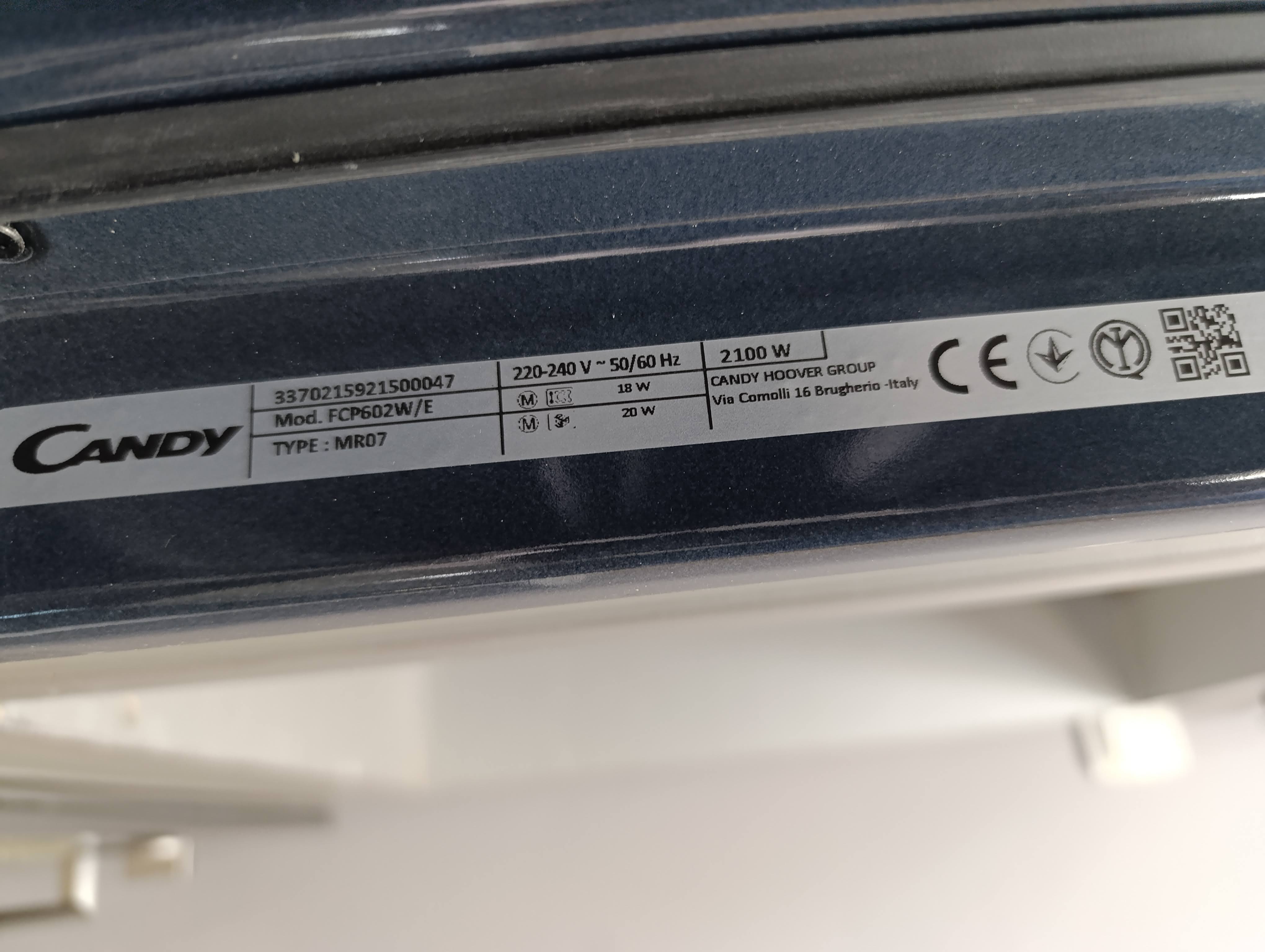 Ugradna Rerna Candy FCP 602W/E, 65 L
