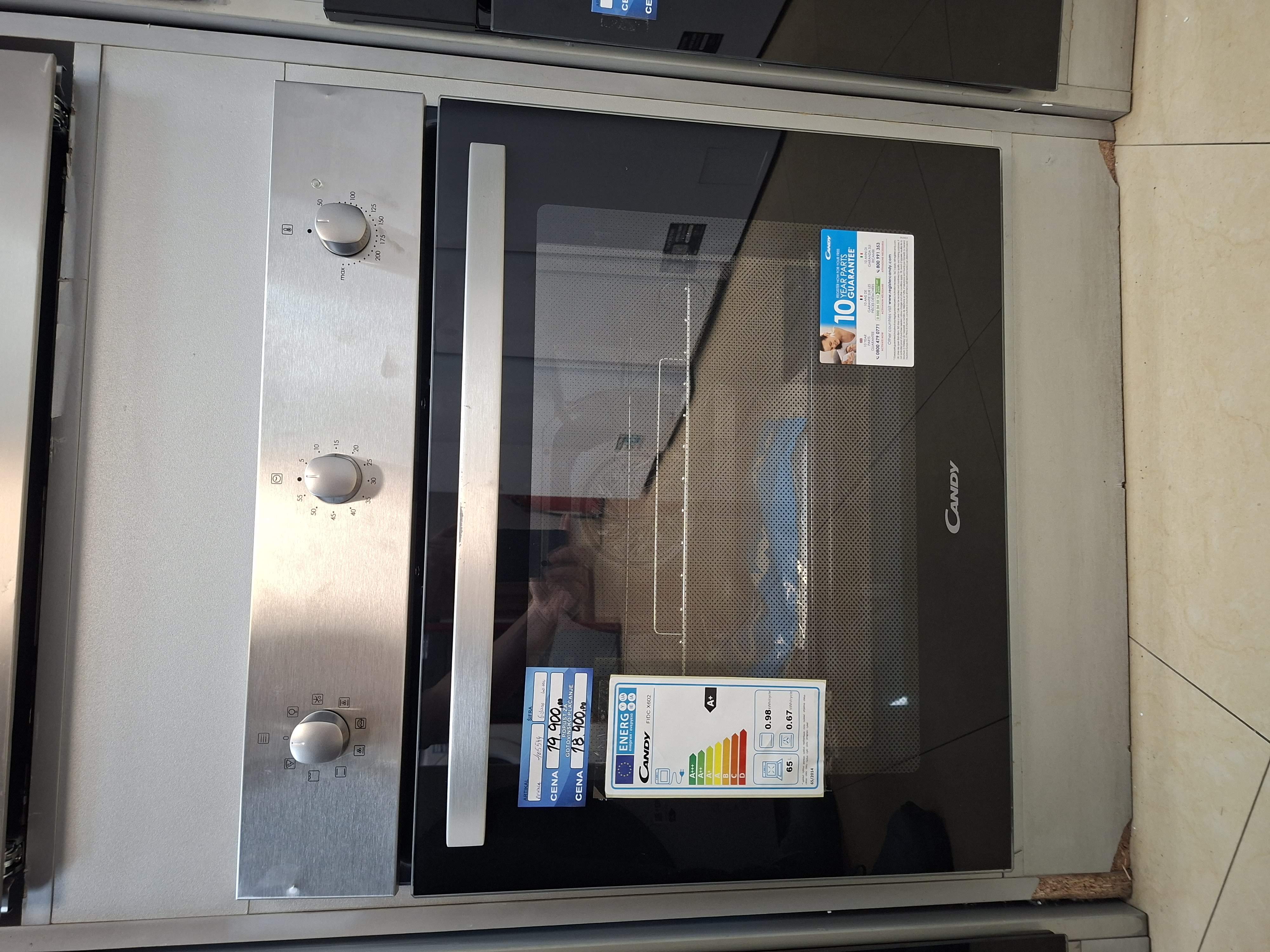 Ugradna rerna Candy FIDC X602, 65 litara