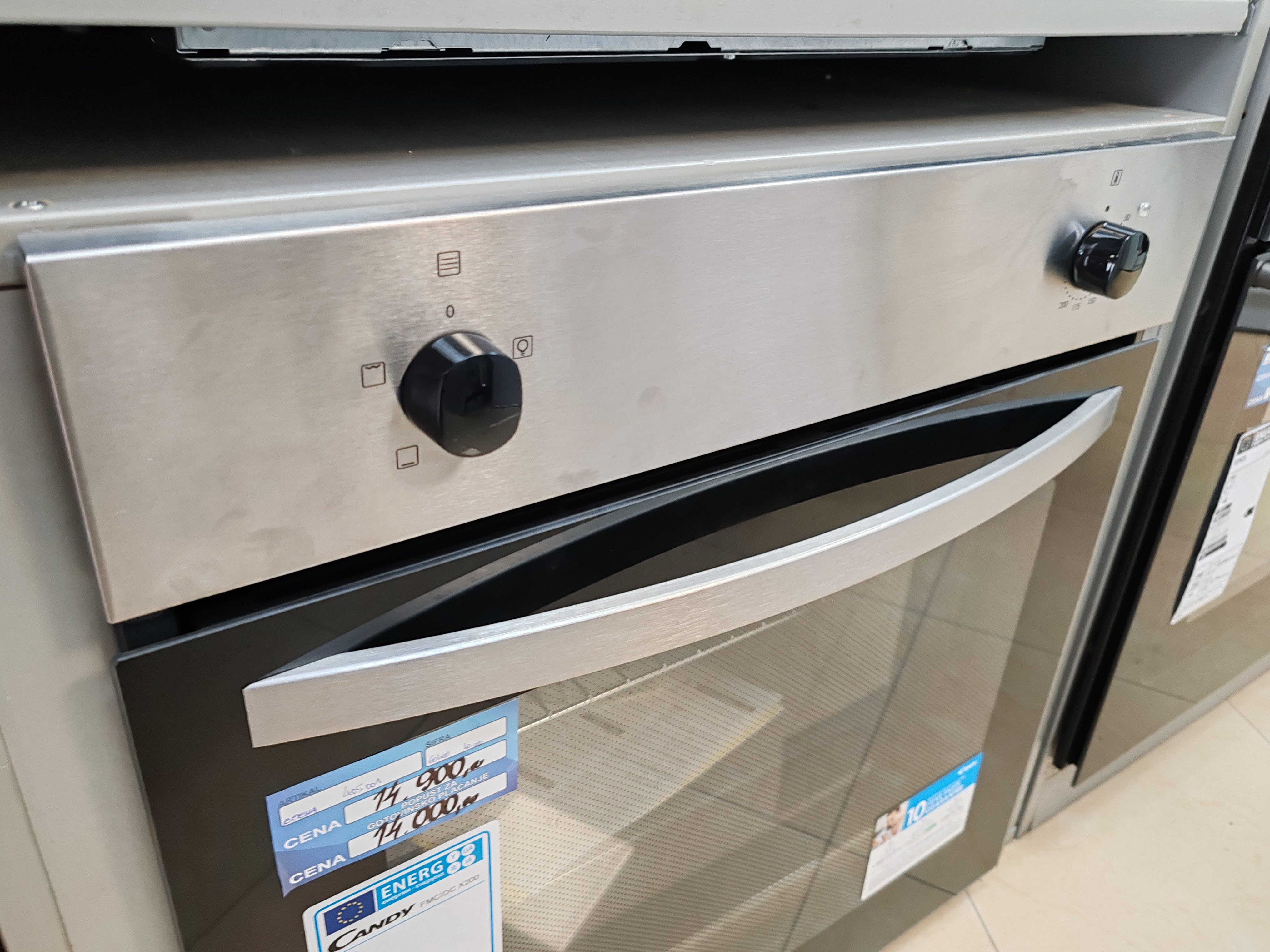 Ugradna rerna Candy FMCIDC X200