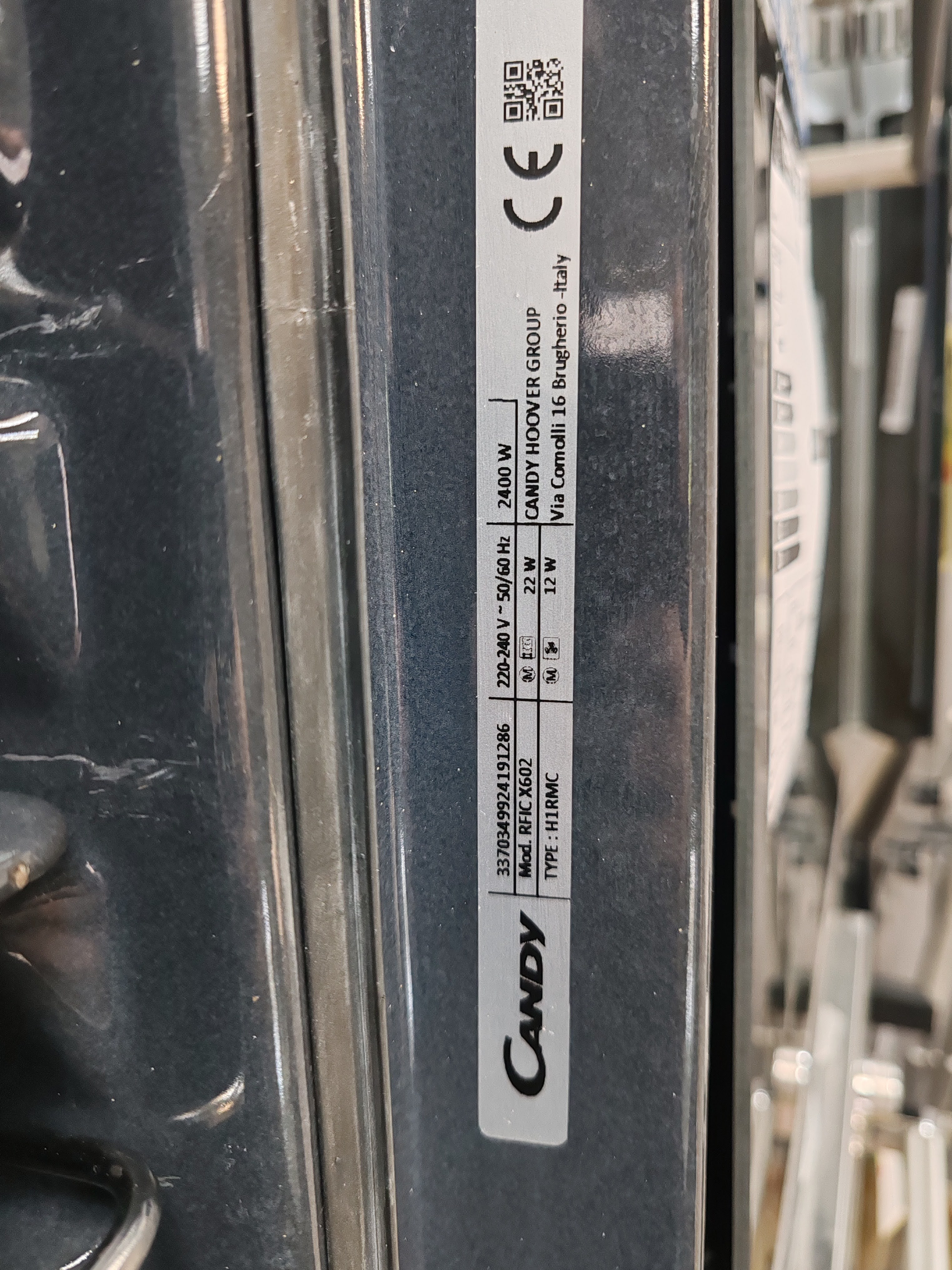 Ugradna Rerna Candy RFIC X602