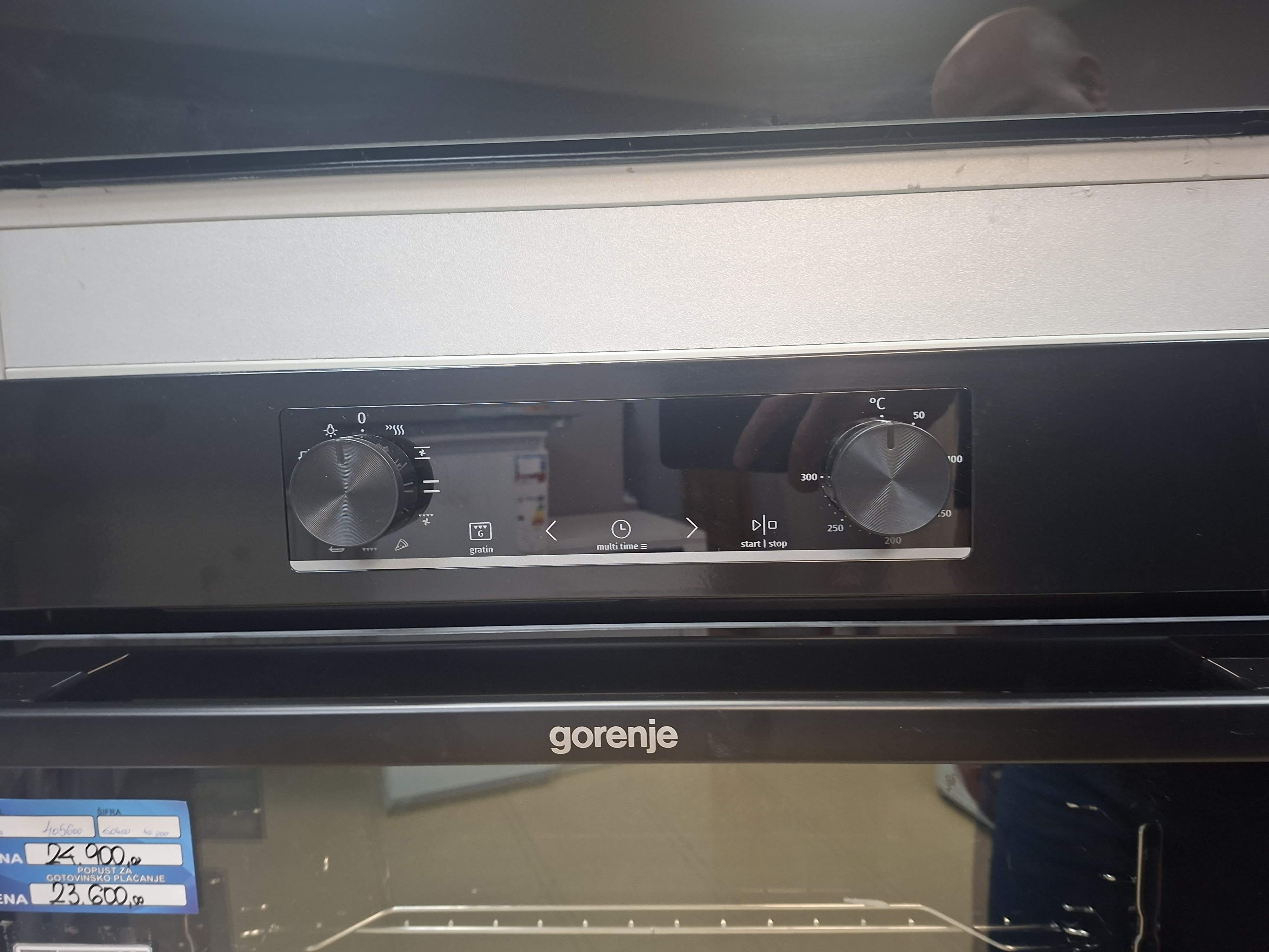 Ugradna rerna Gorenje BO6735E02BKOT  (2) , 77L