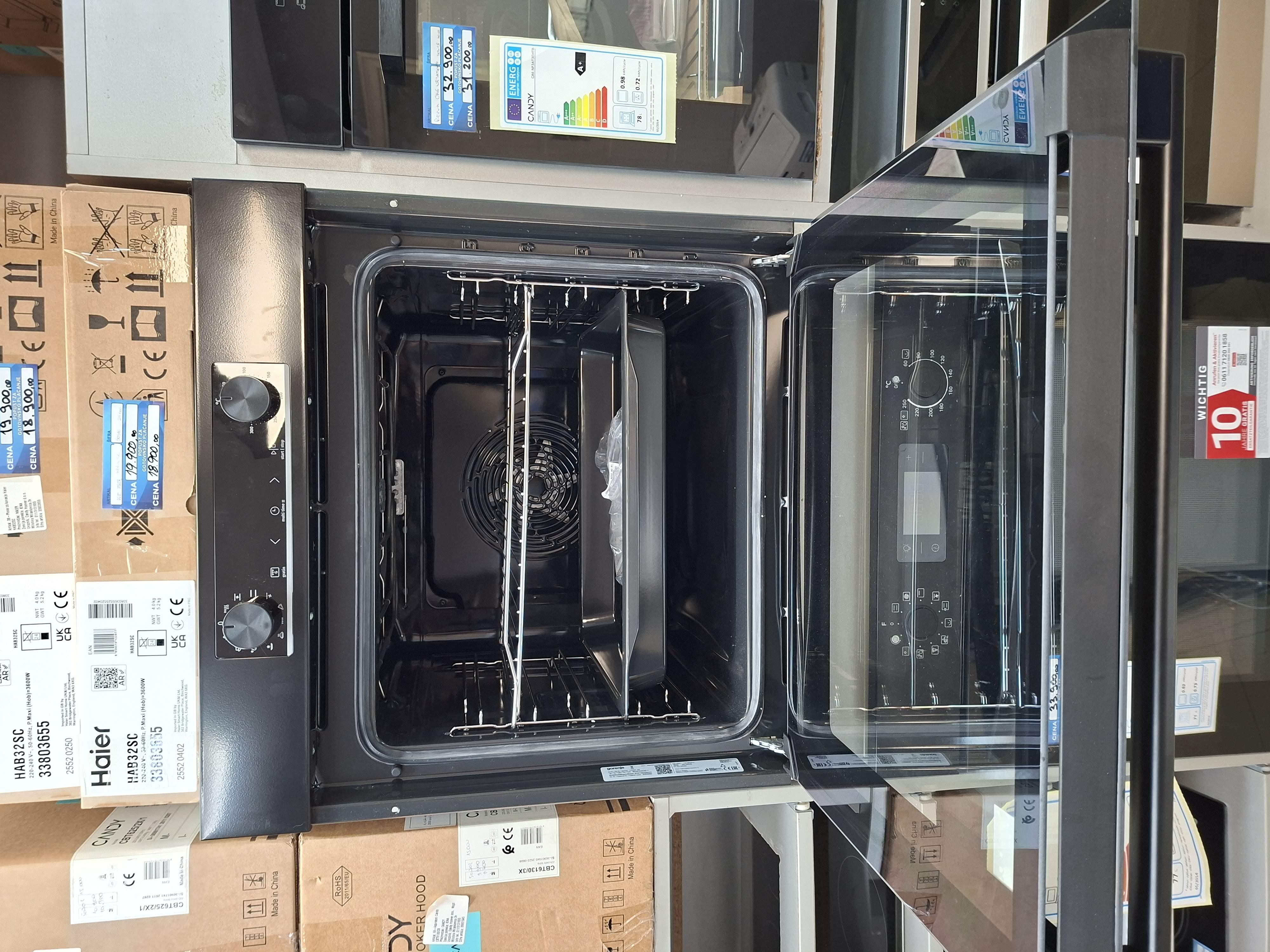 Ugradna rerna Gorenje BO6735E02BKOT , 77L