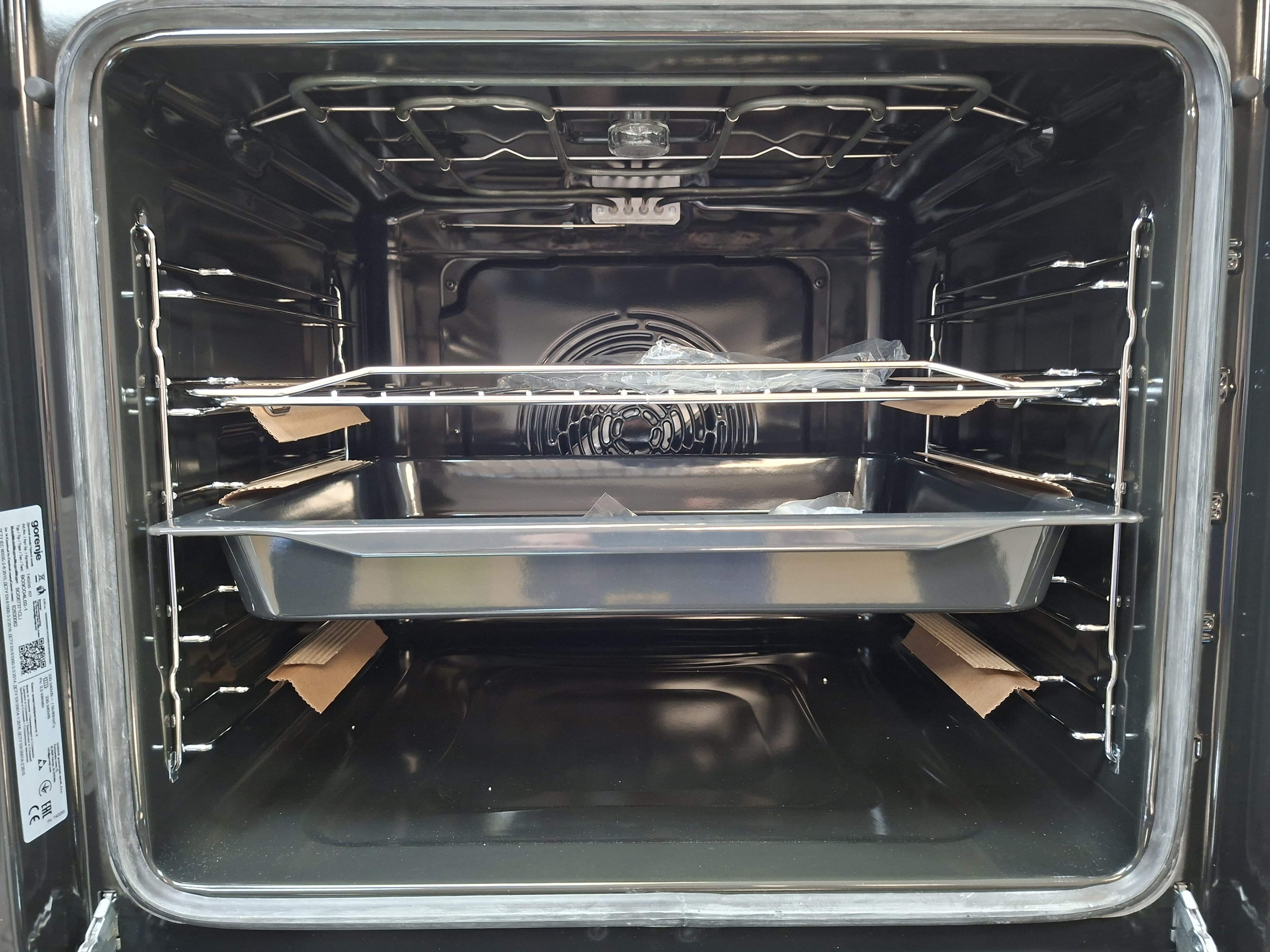 Ugradna rerna Gorenje BOS67371CLI , 77L, retro