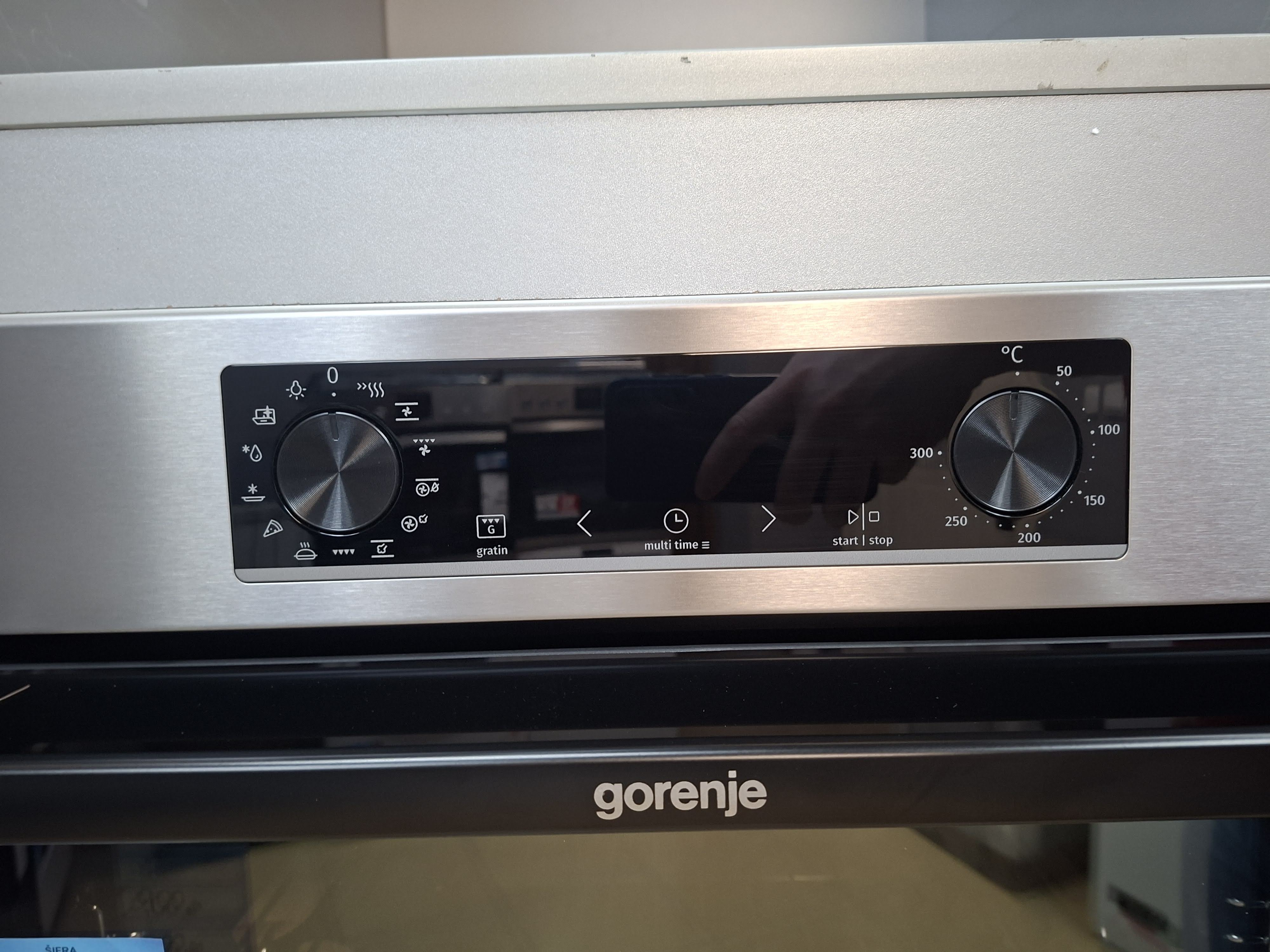 Ugradna rerna Gorenje BOSB737OTX , 77L