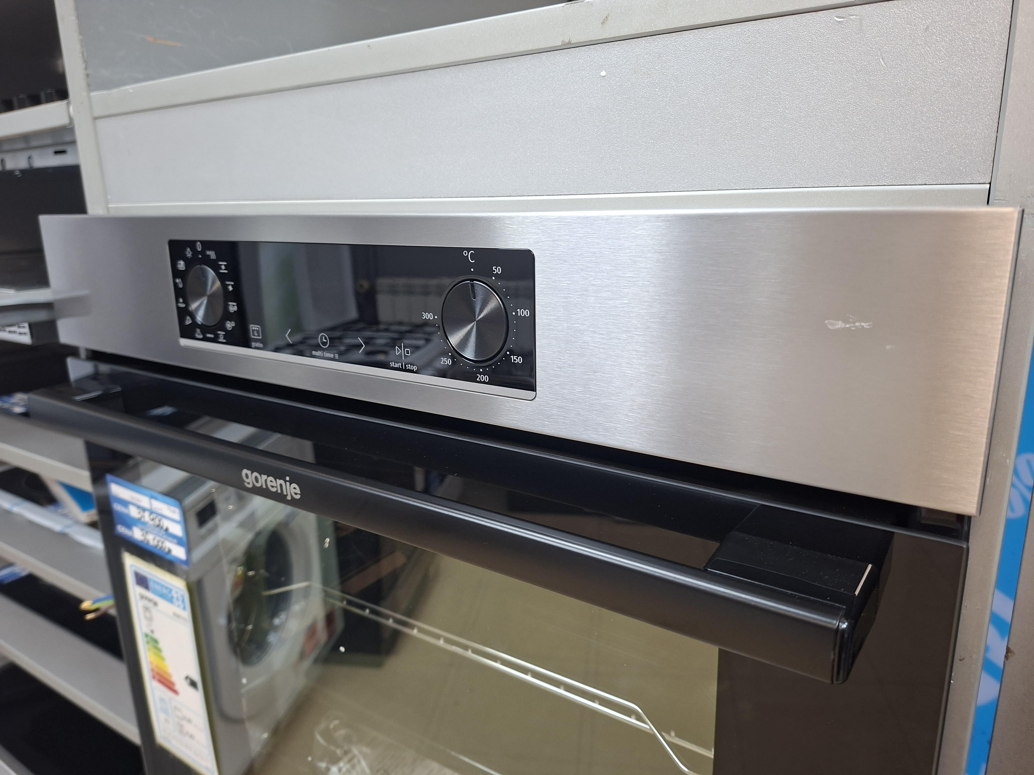 Ugradna rerna Gorenje BOSB737OTX , 77L