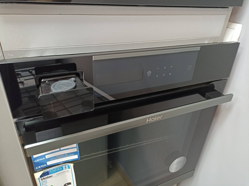Ugradna rerna Haier HWO60SM5S9BH , 70L