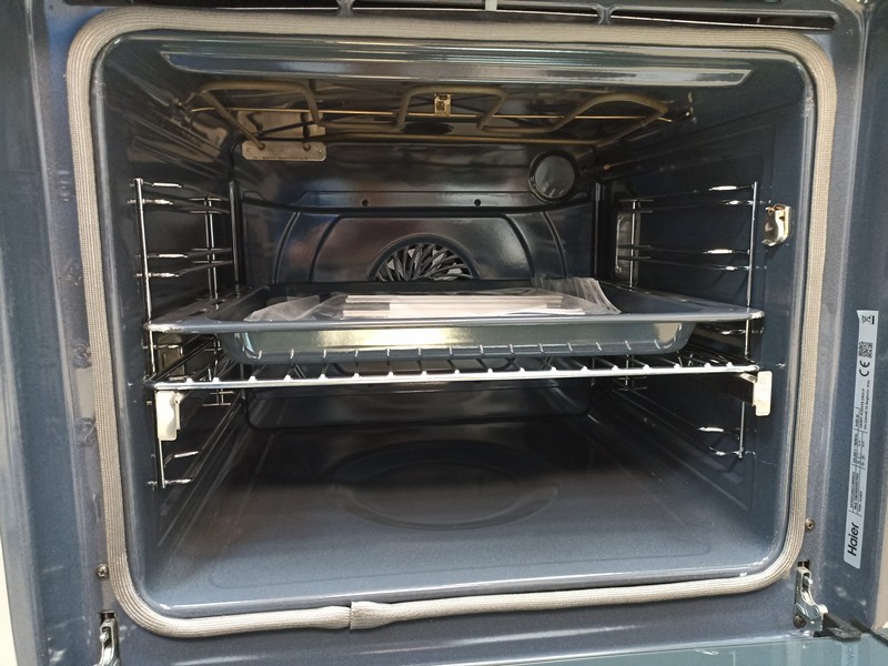 Ugradna rerna Haier HWO60SM5T9BH