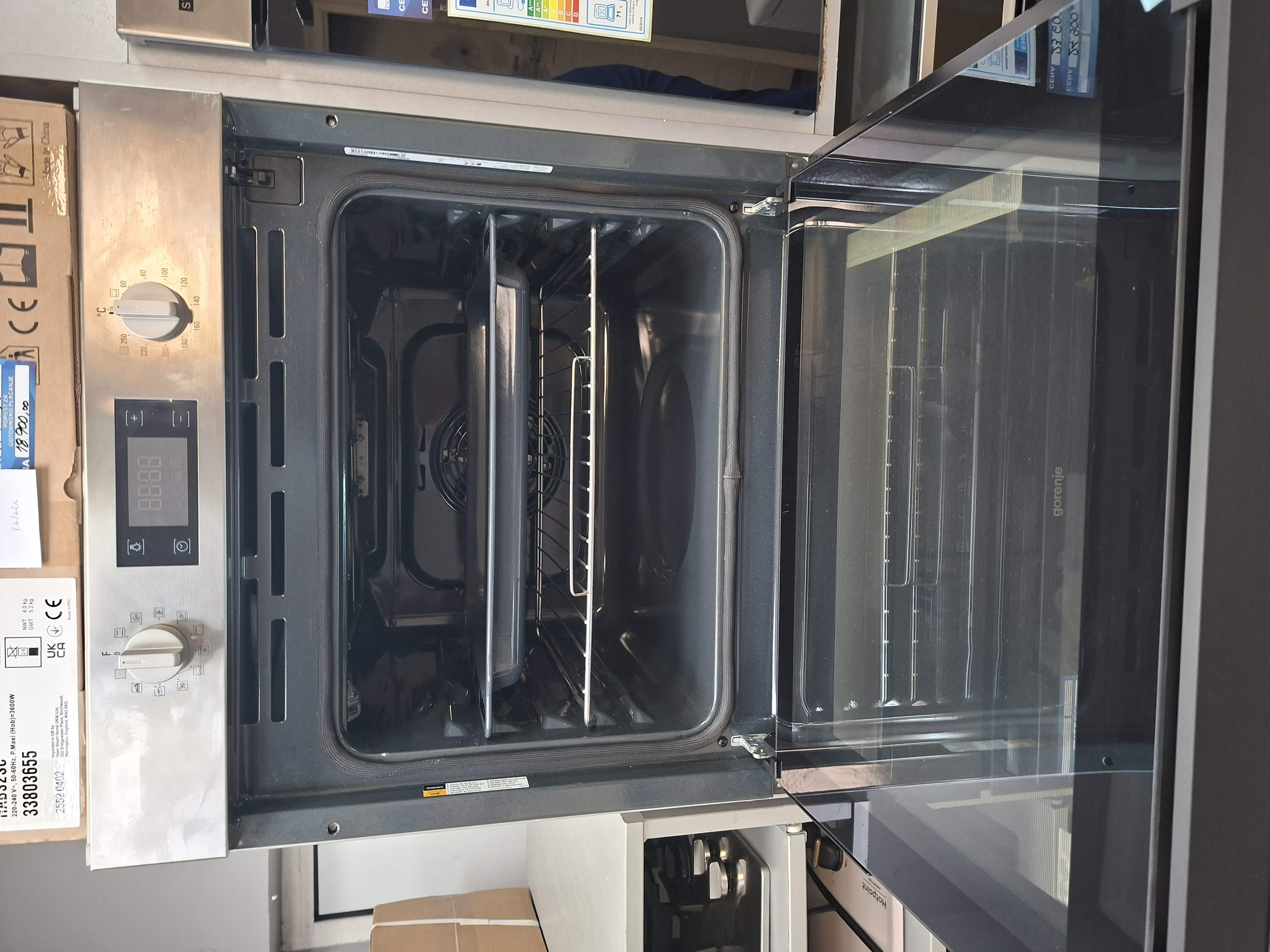 Ugradna Rerna Hotpoint Ariston FA2 840 P IX HA