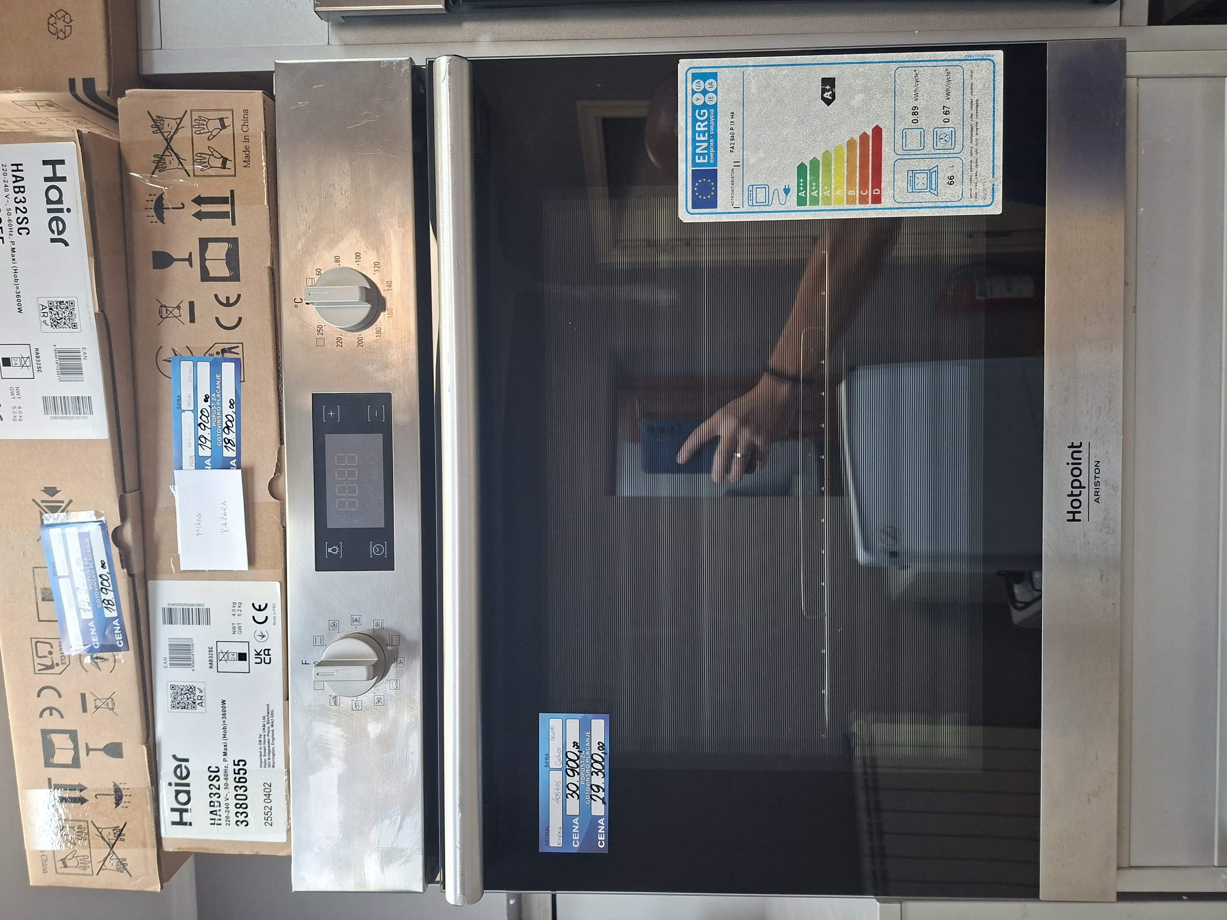 Ugradna Rerna Hotpoint Ariston FA2 840 P IX HA