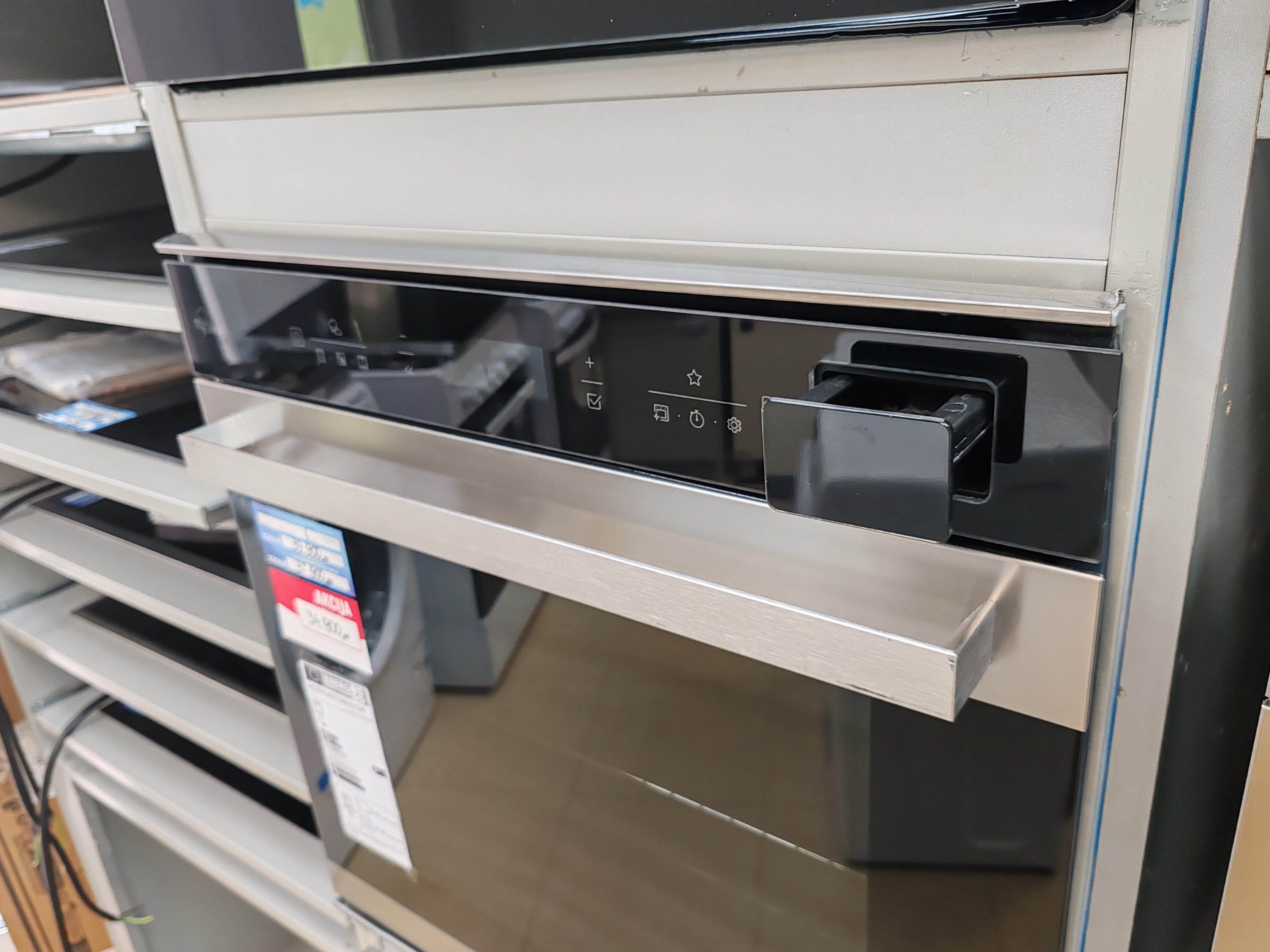 Ugradna Rerna Hotpoint Ariston FI7 S8C1 SH IX HA (2), 73L