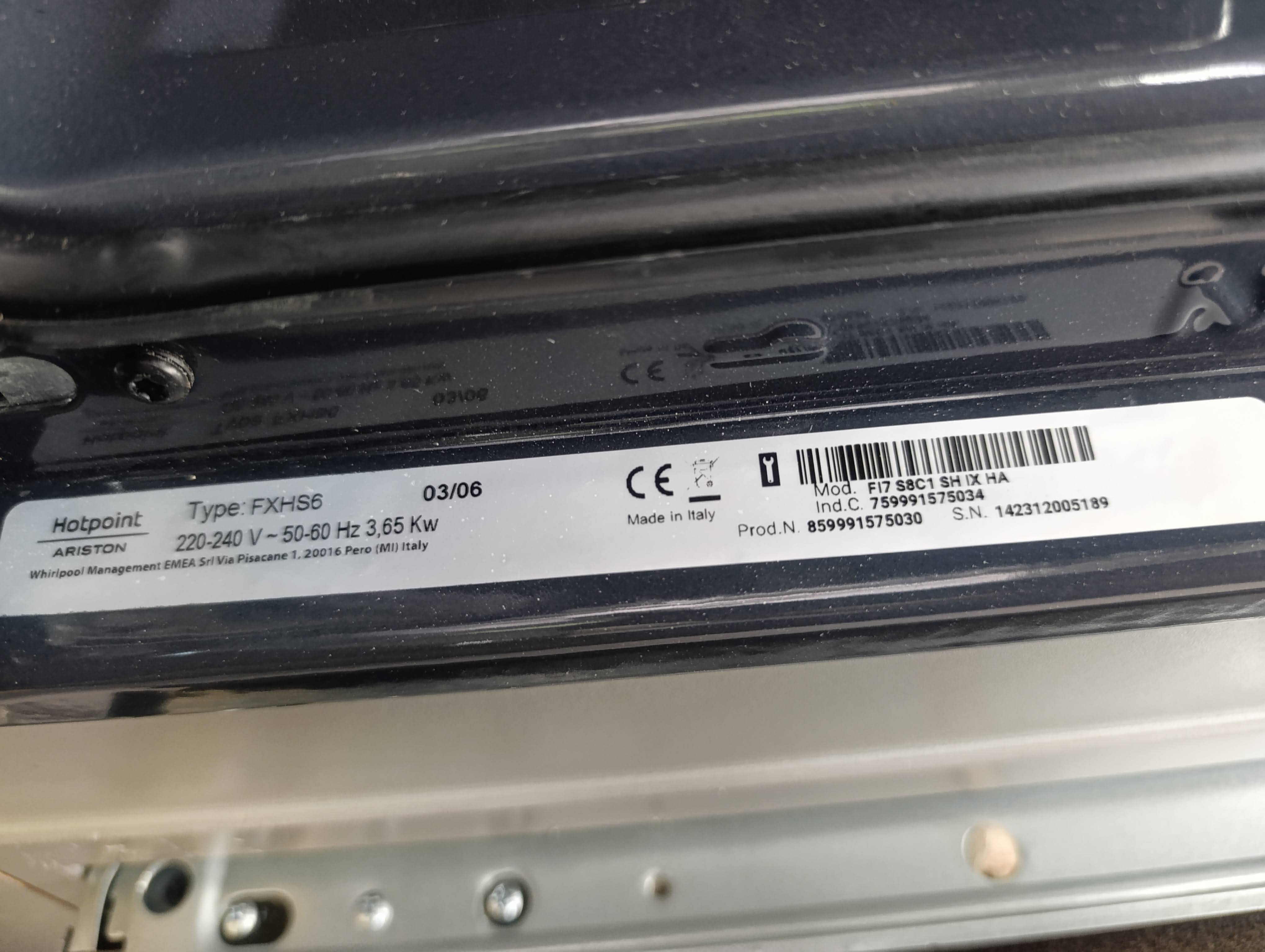 Ugradna Rerna Hotpoint Ariston FI7 S8C1 SH IX HA, 73L