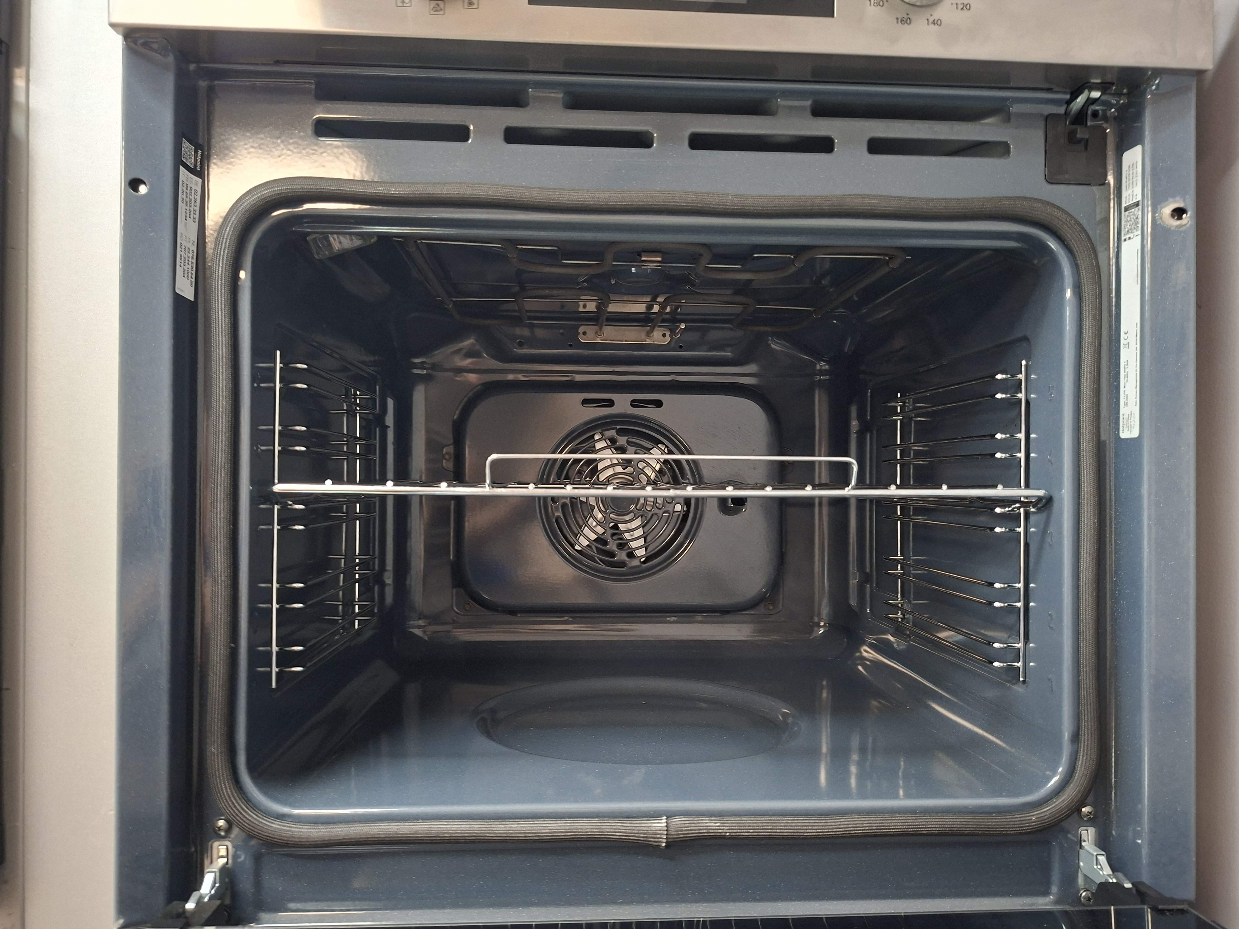 Ugradna rerna Hotpoint Ariston HAO 854PS X , 71L