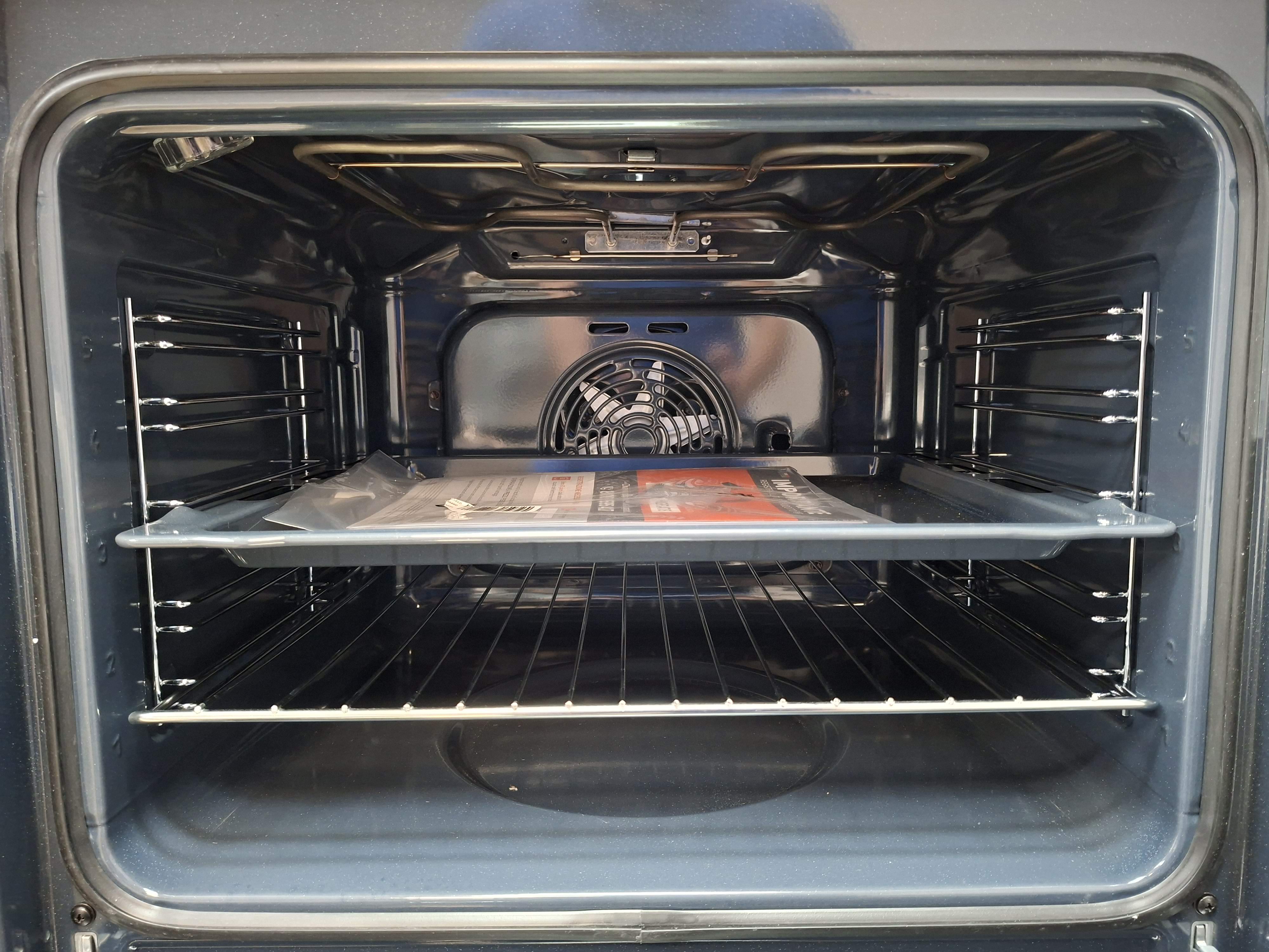 Ugradna rerna Hotpoint Ariston HAO3 K35H B