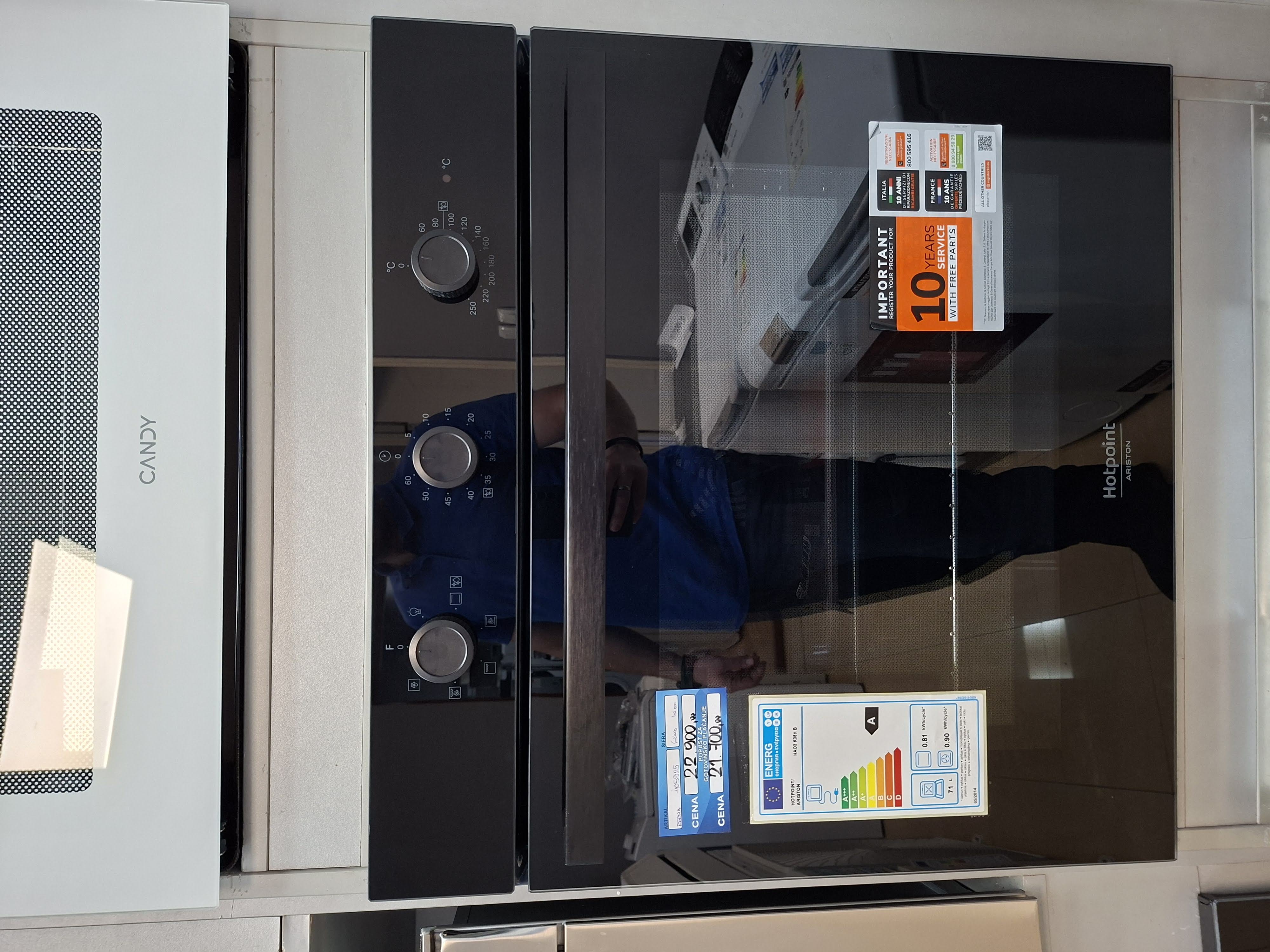 Ugradna rerna Hotpoint Ariston HAO3 K35H B