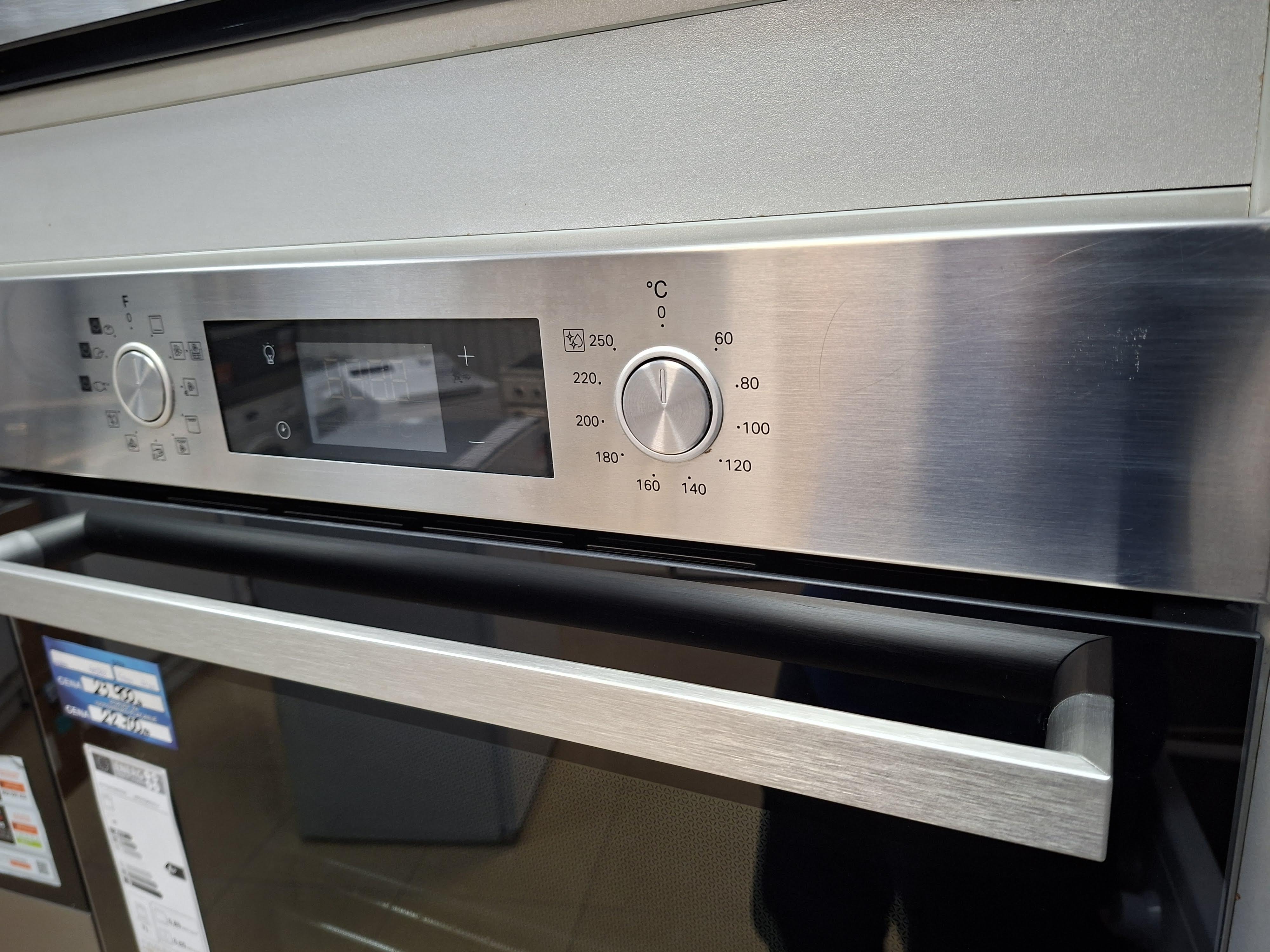 Ugradna rerna Hotpoint Ariston HAO3 K58HSU1 X