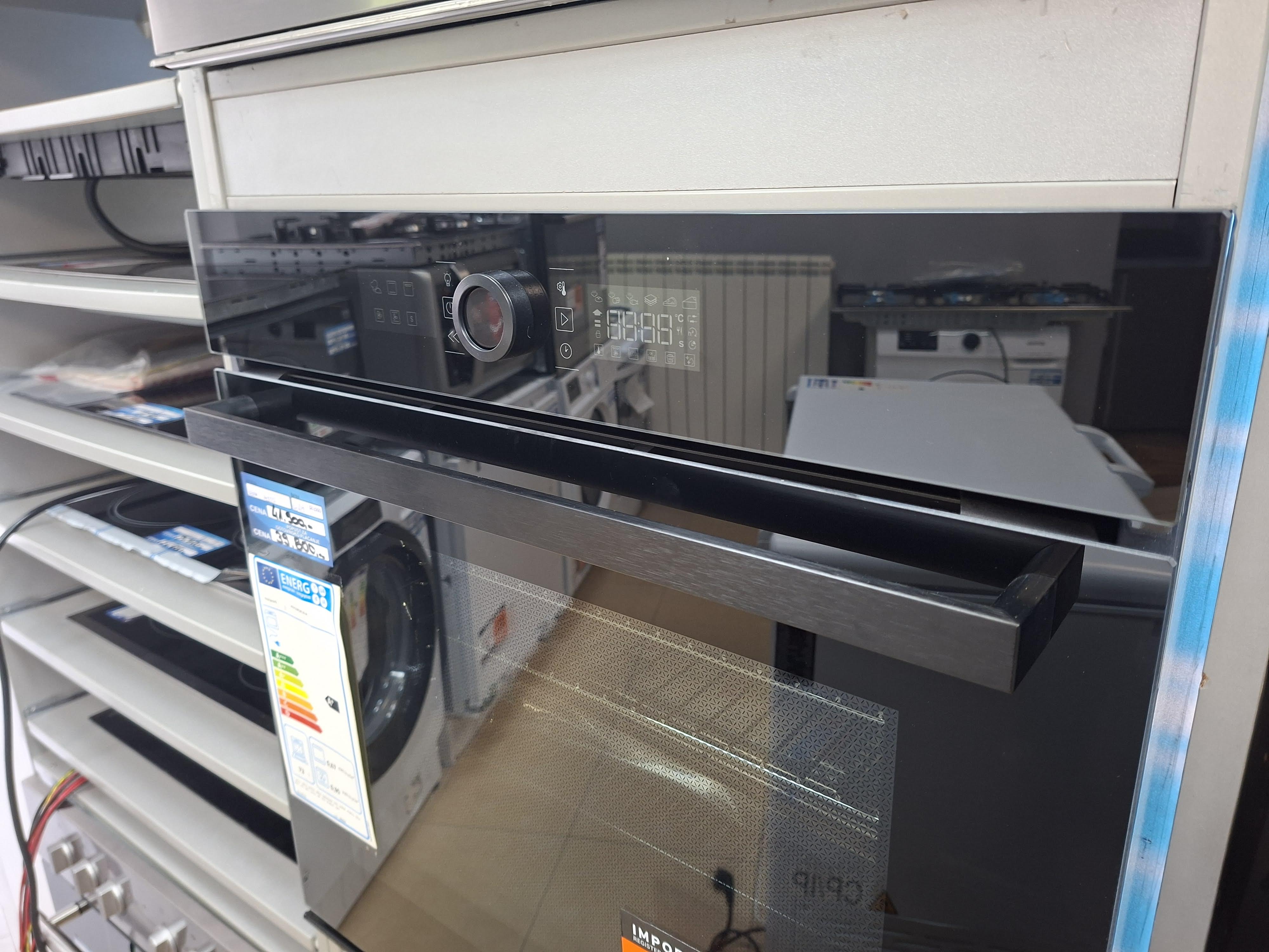 Ugradna Rerna Hotpoint HOI5S8CM1BUK, 