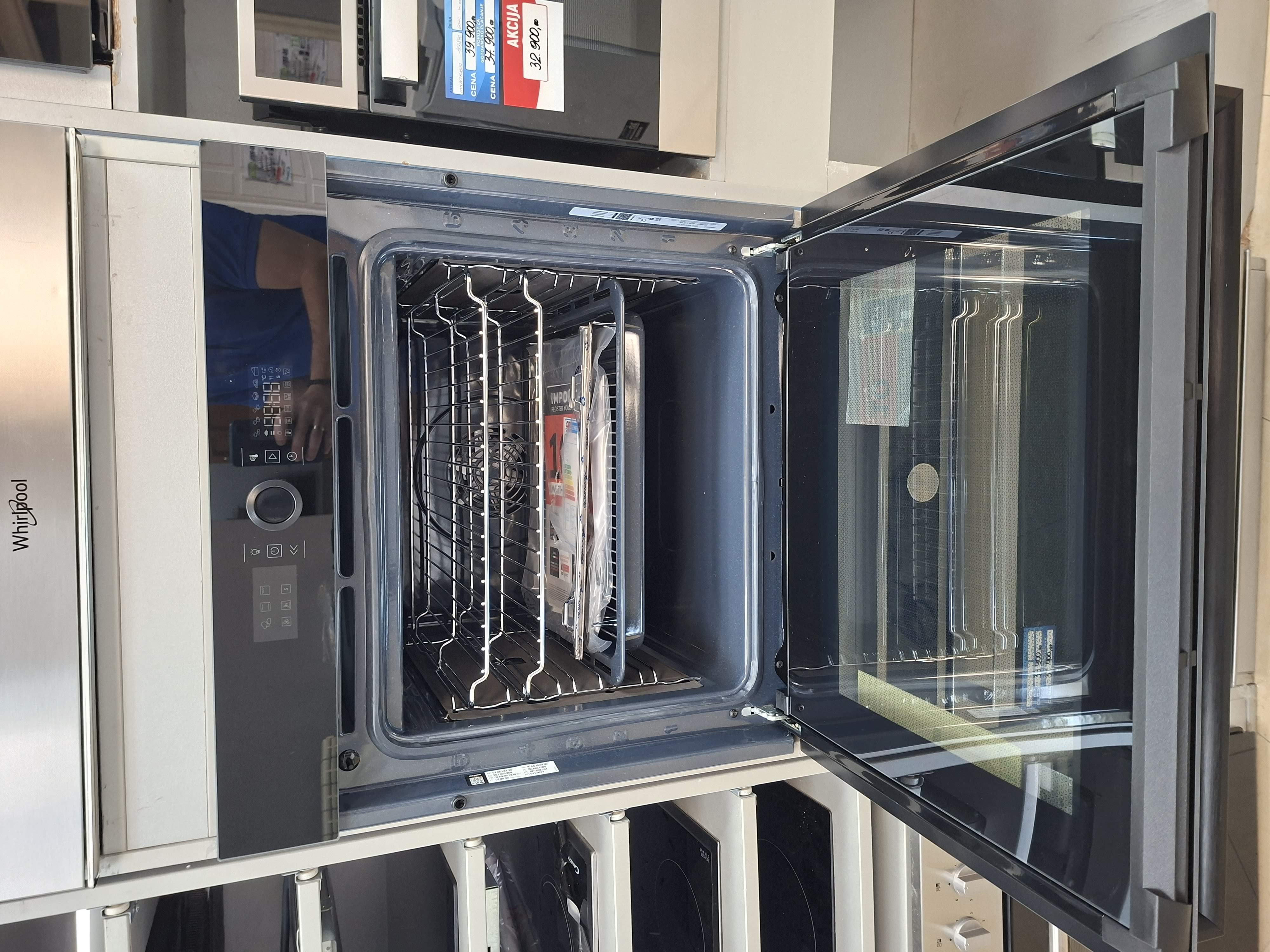 Ugradna Rerna Hotpoint HOI5S8CM1BUK, 