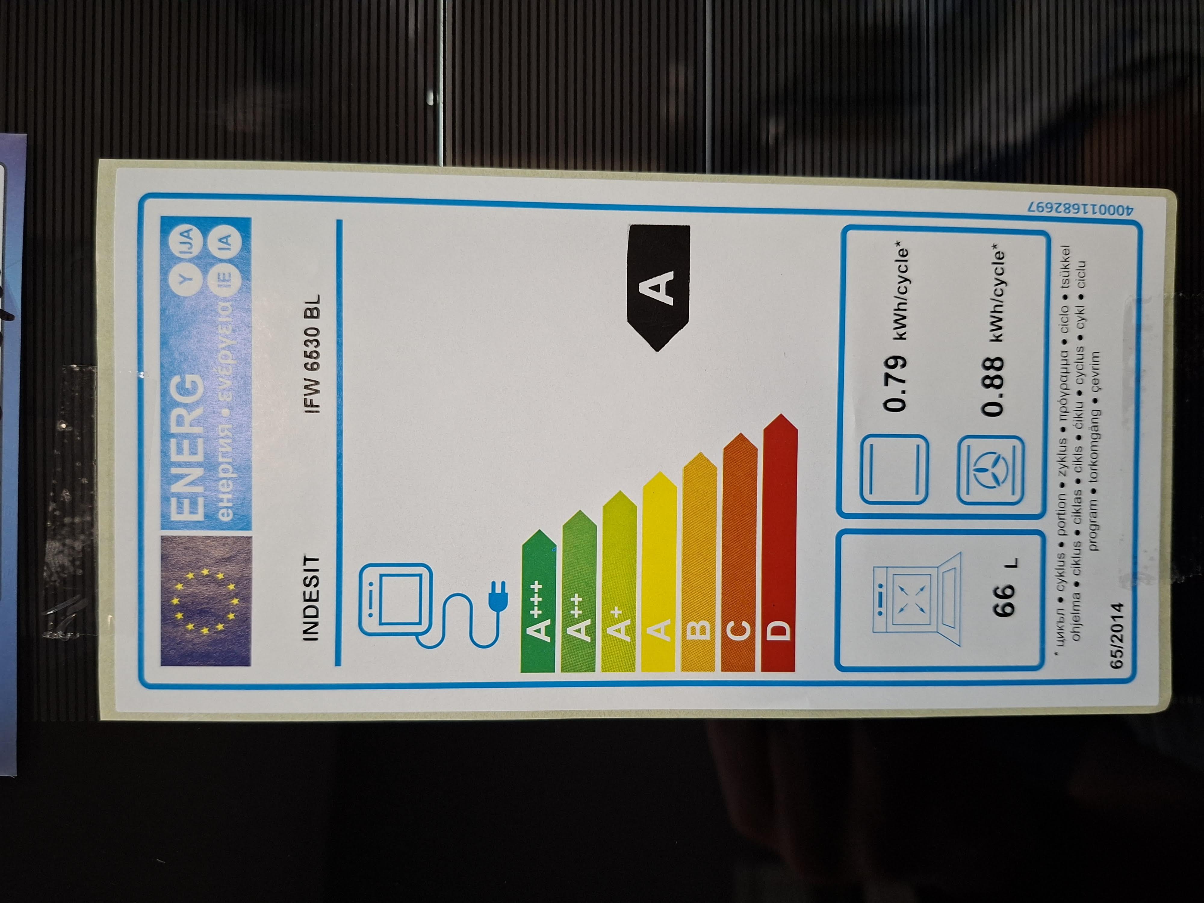 Ugradna Rerna Indesit IFW 6530 BL, 66L