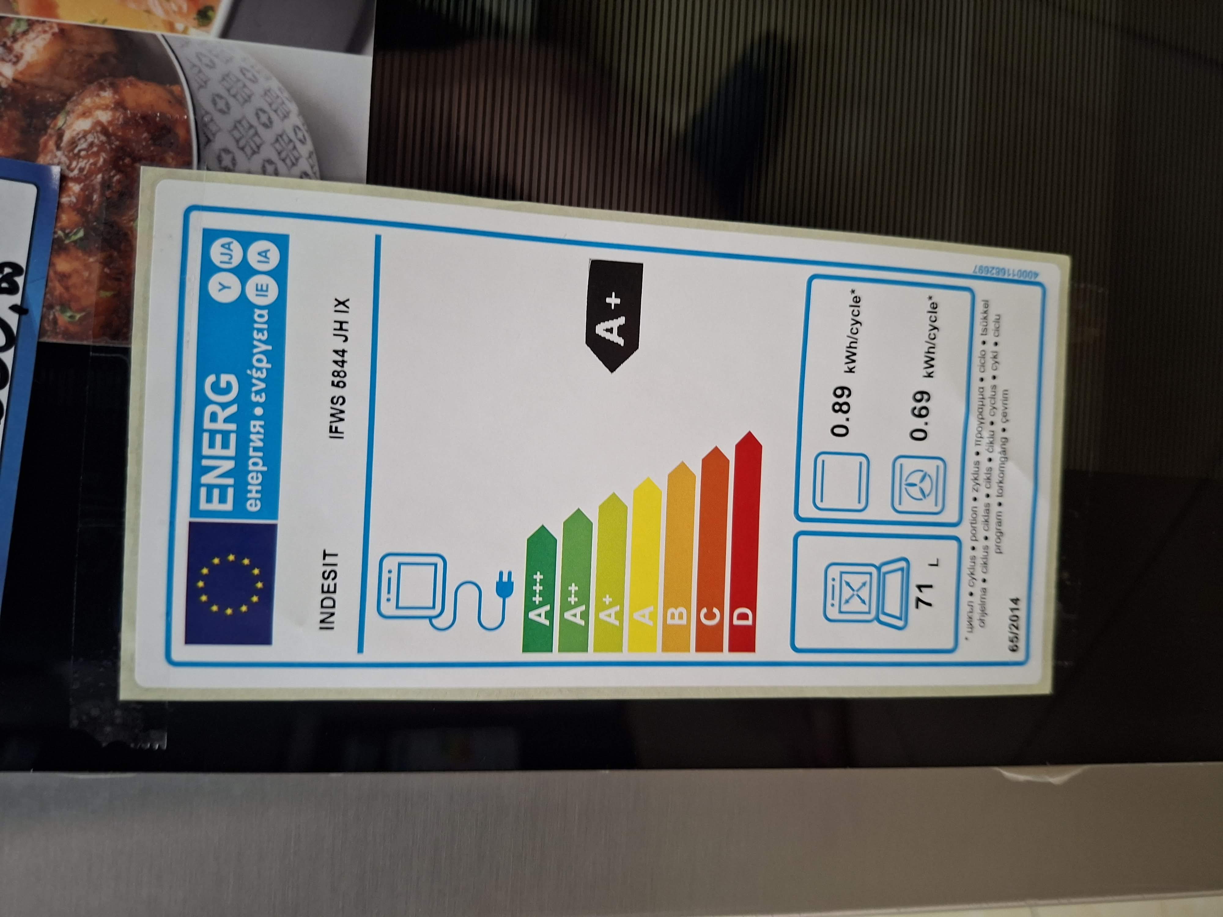 Ugradna Rerna Indesit IFWS 5844 JH IX, 71L