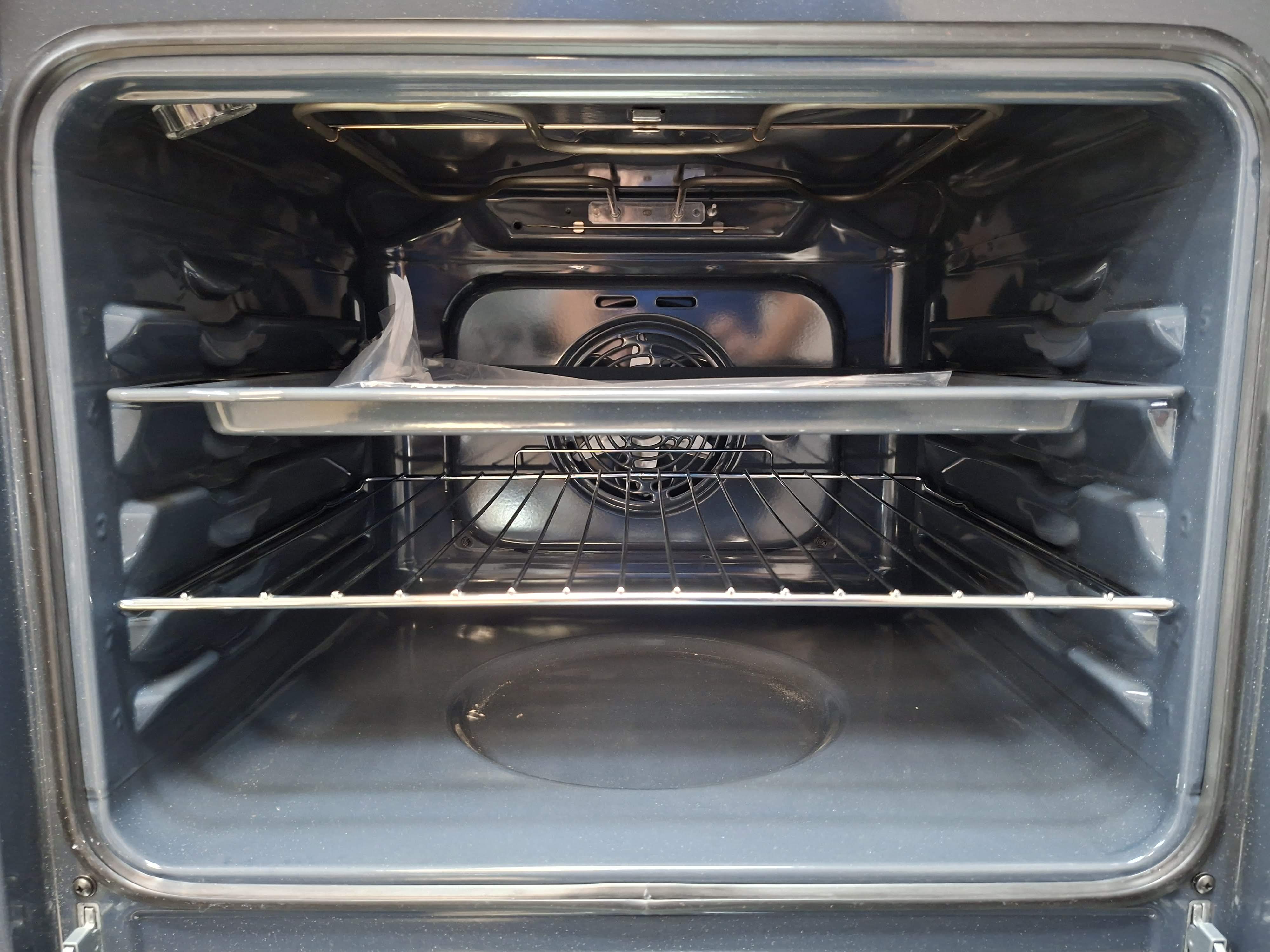 Ugradna Rerna Indesit IO 2350H X , 66L