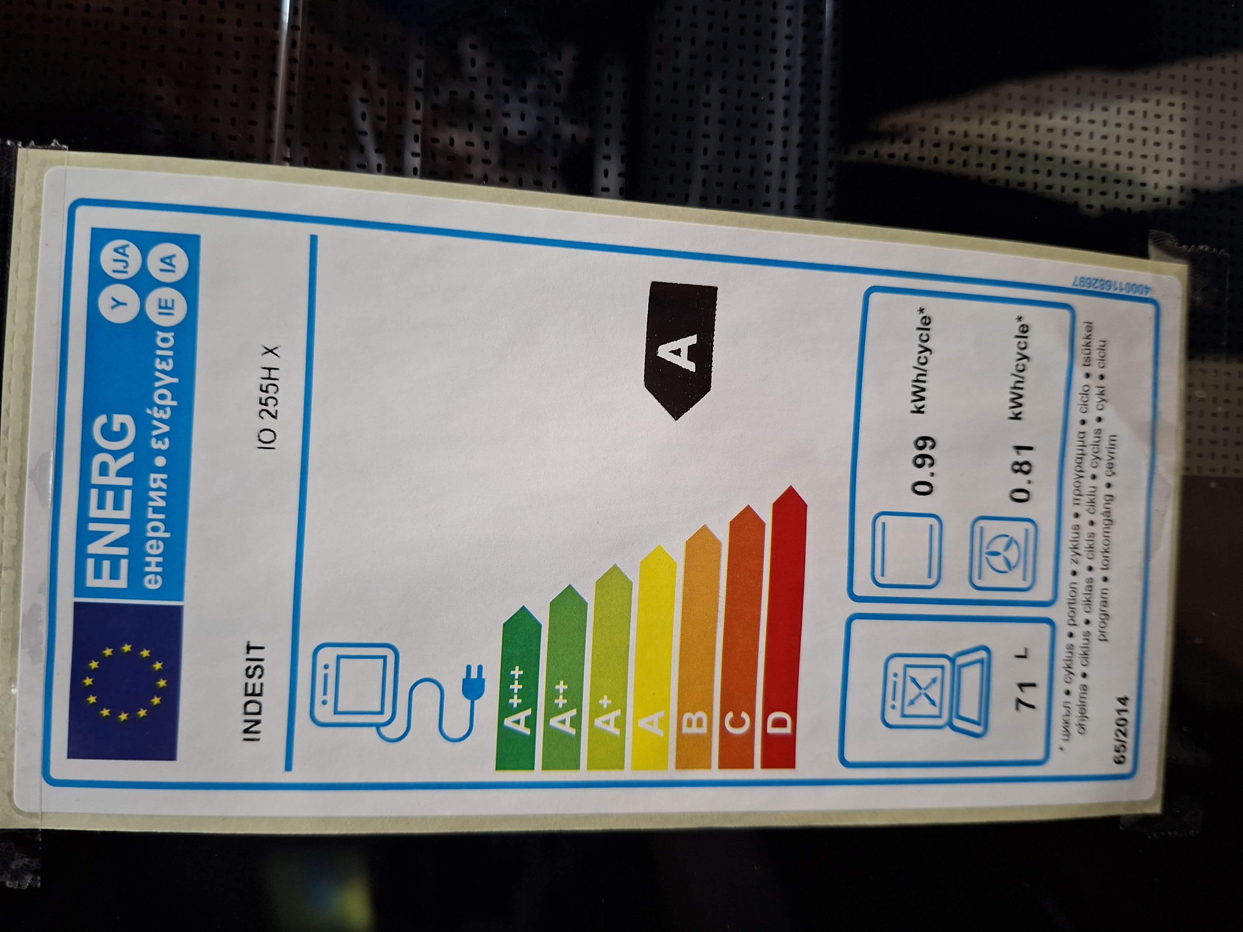 Ugradna Rerna Indesit IO 255H X , 71L