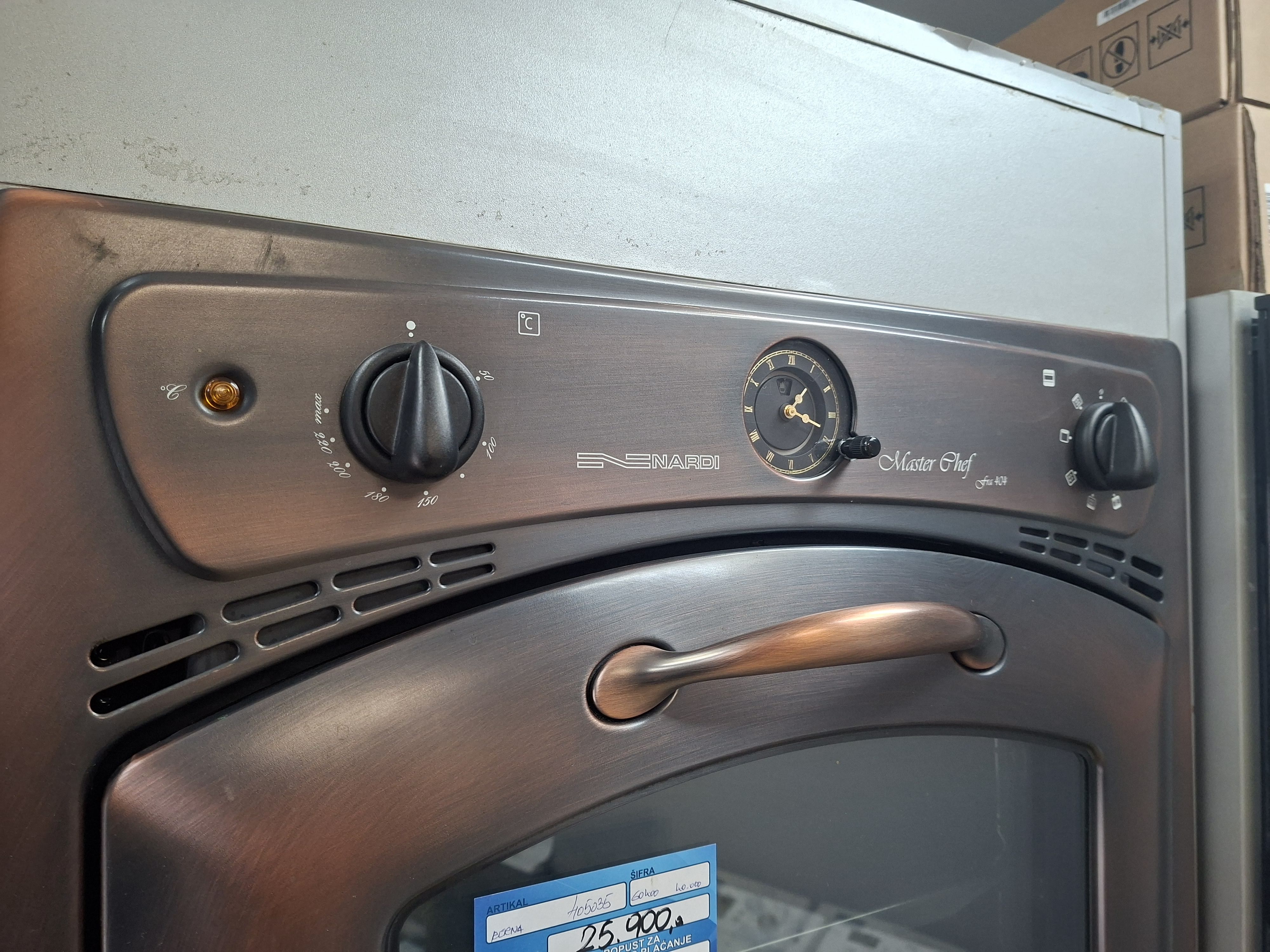 Ugradna Rerna Nardi FRA 404BR  , 52 litara