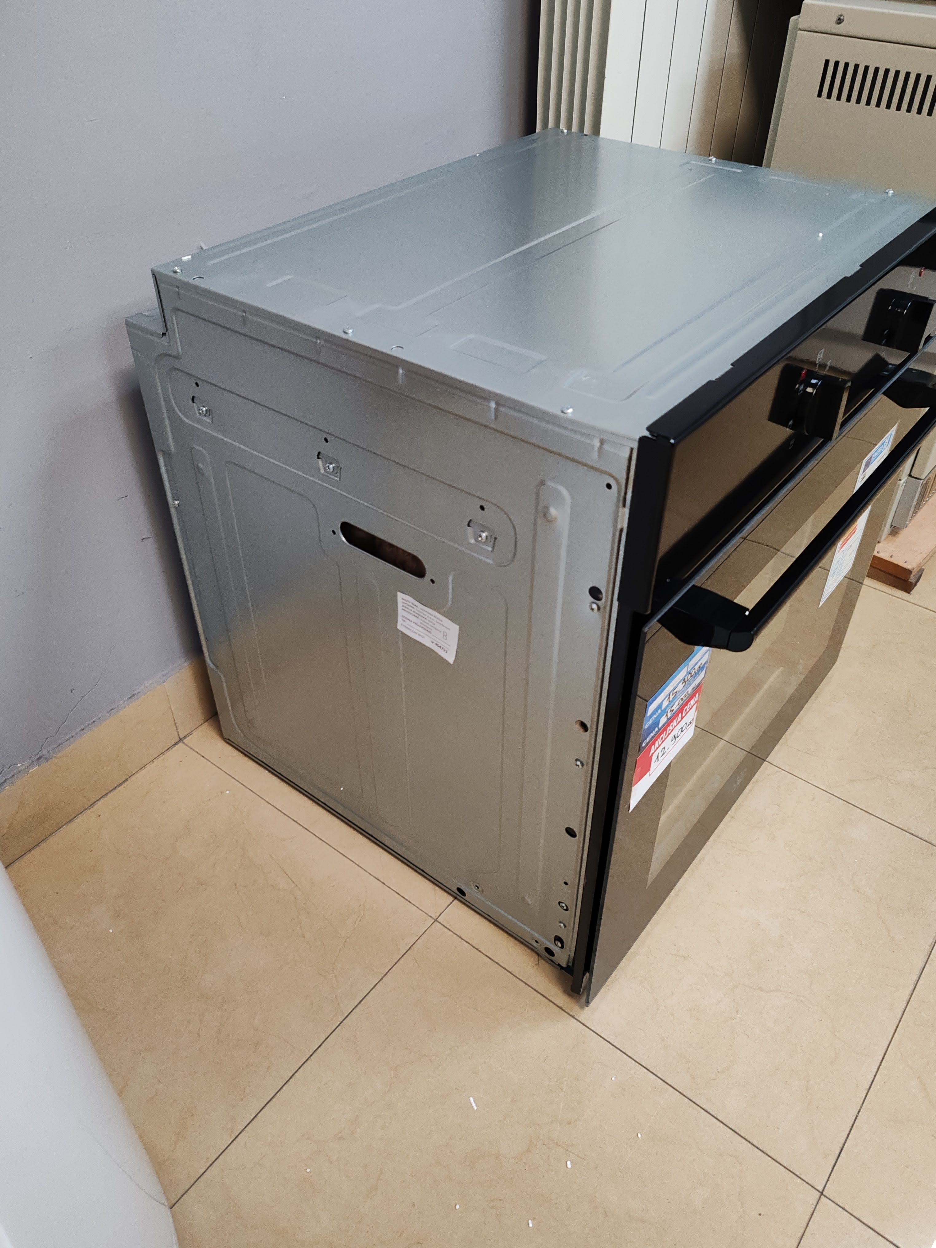 Ugradna Rerna Perla PEBO30N6BK , 72 L