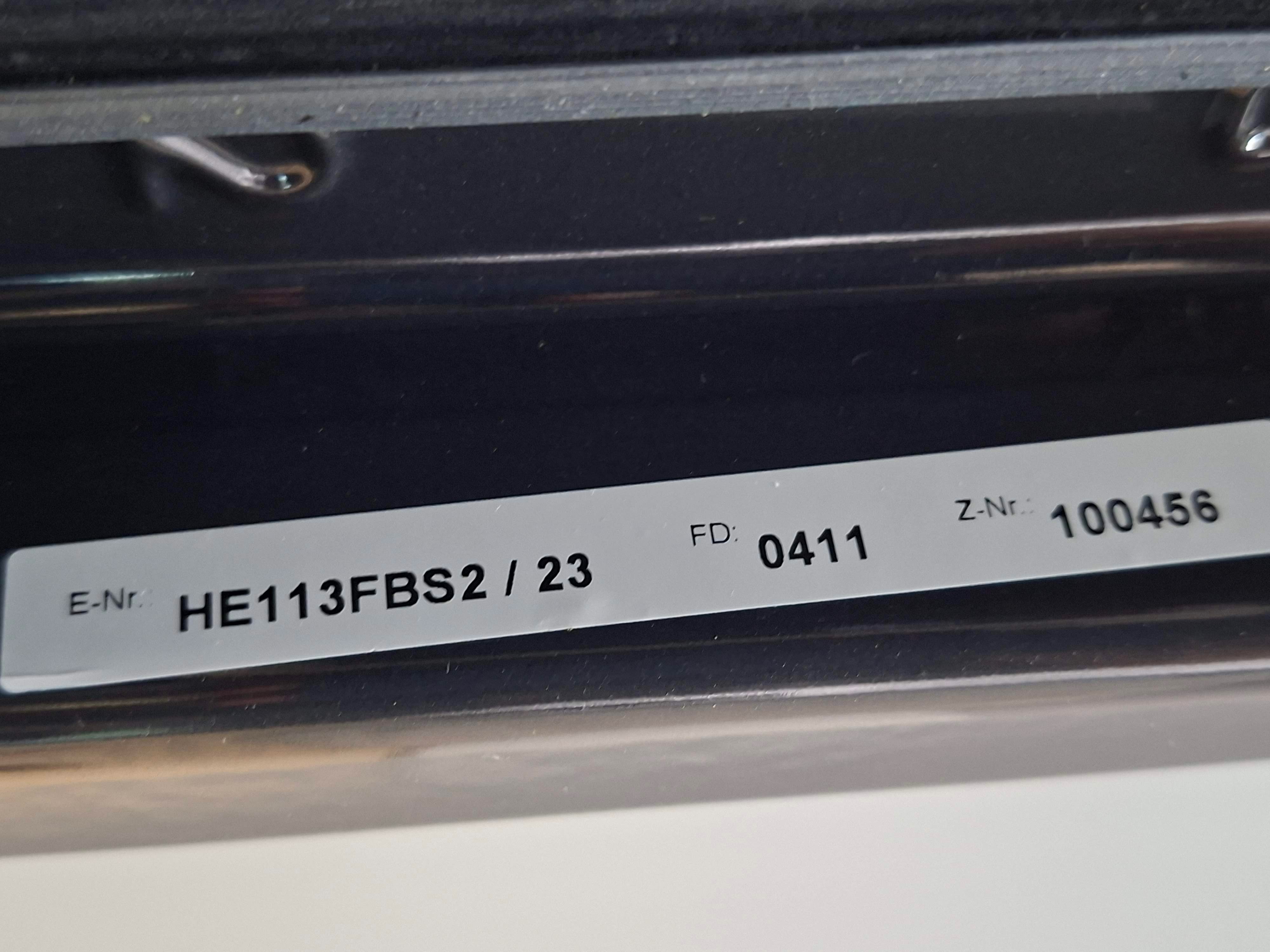 Ugradna Rerna Siemens HE113FBS2 , 66L