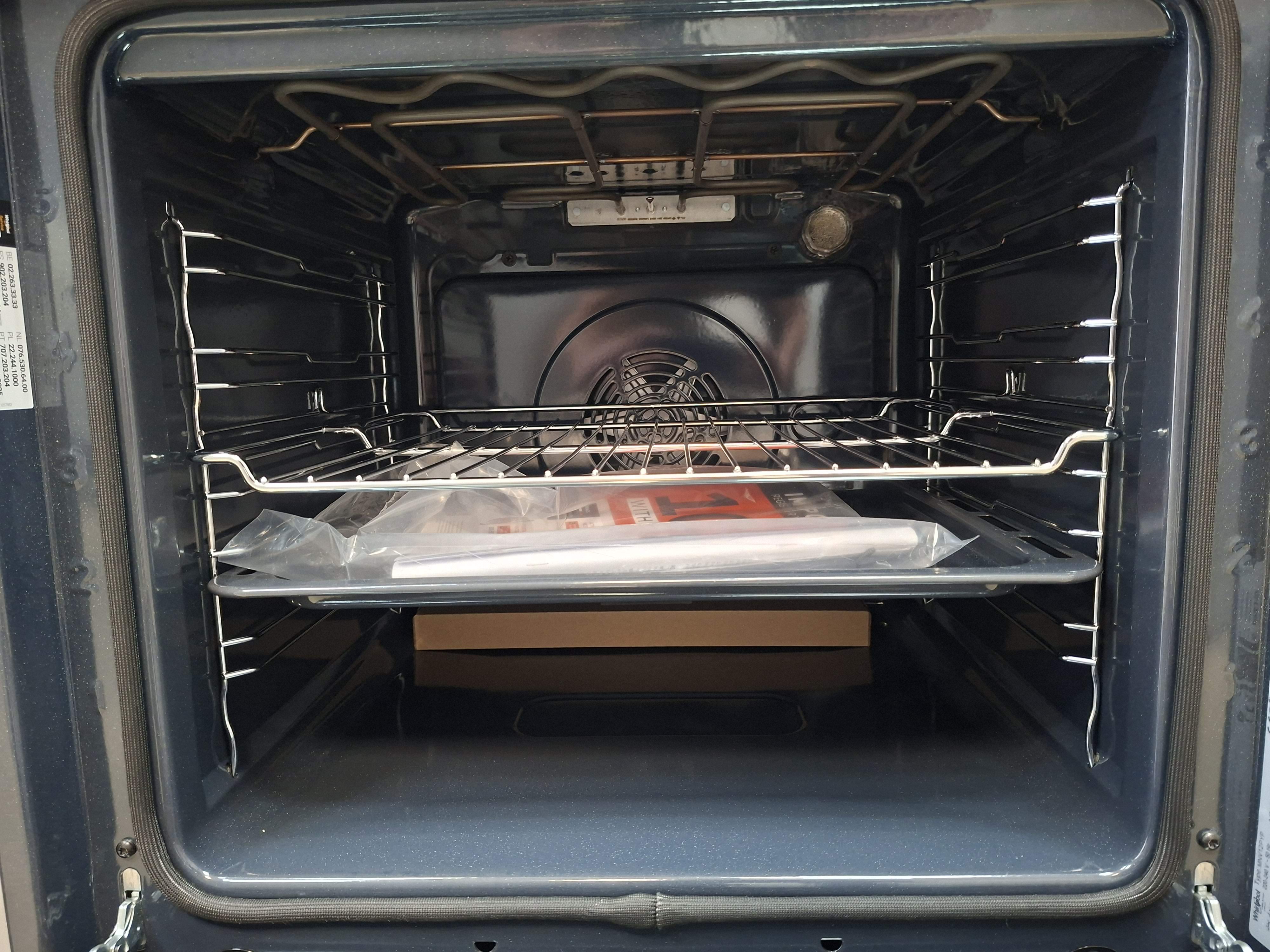 Ugradna rerna Whirlpool WOI5S8PM1SBA , 73L