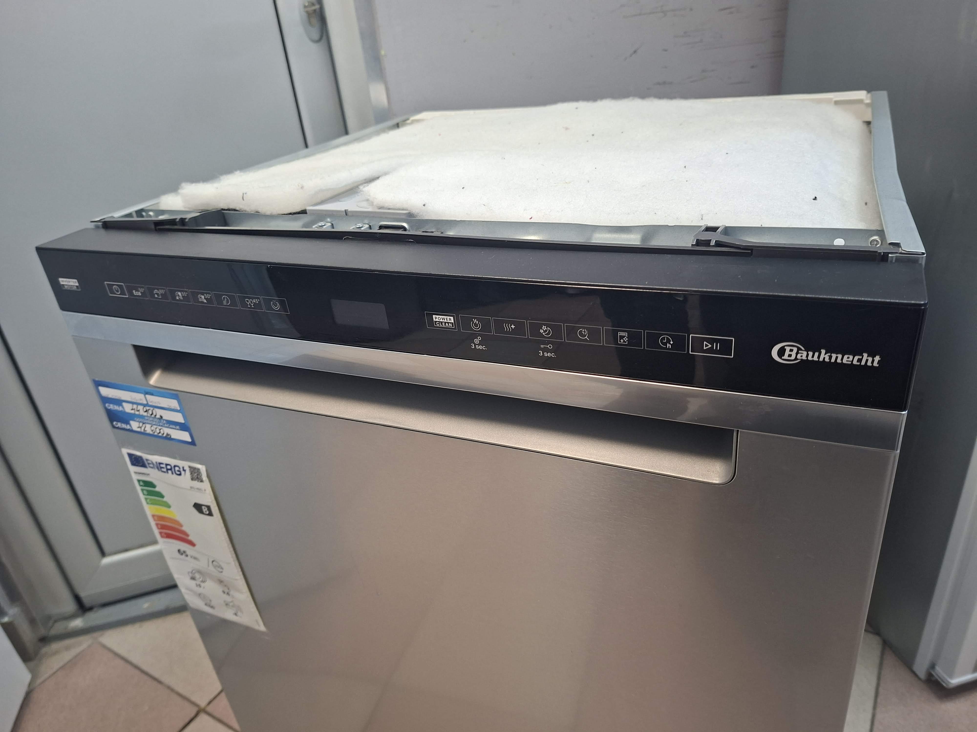 Ugradna Sudo mašina Bauknecht B7U HS51 X, 15 kompleta