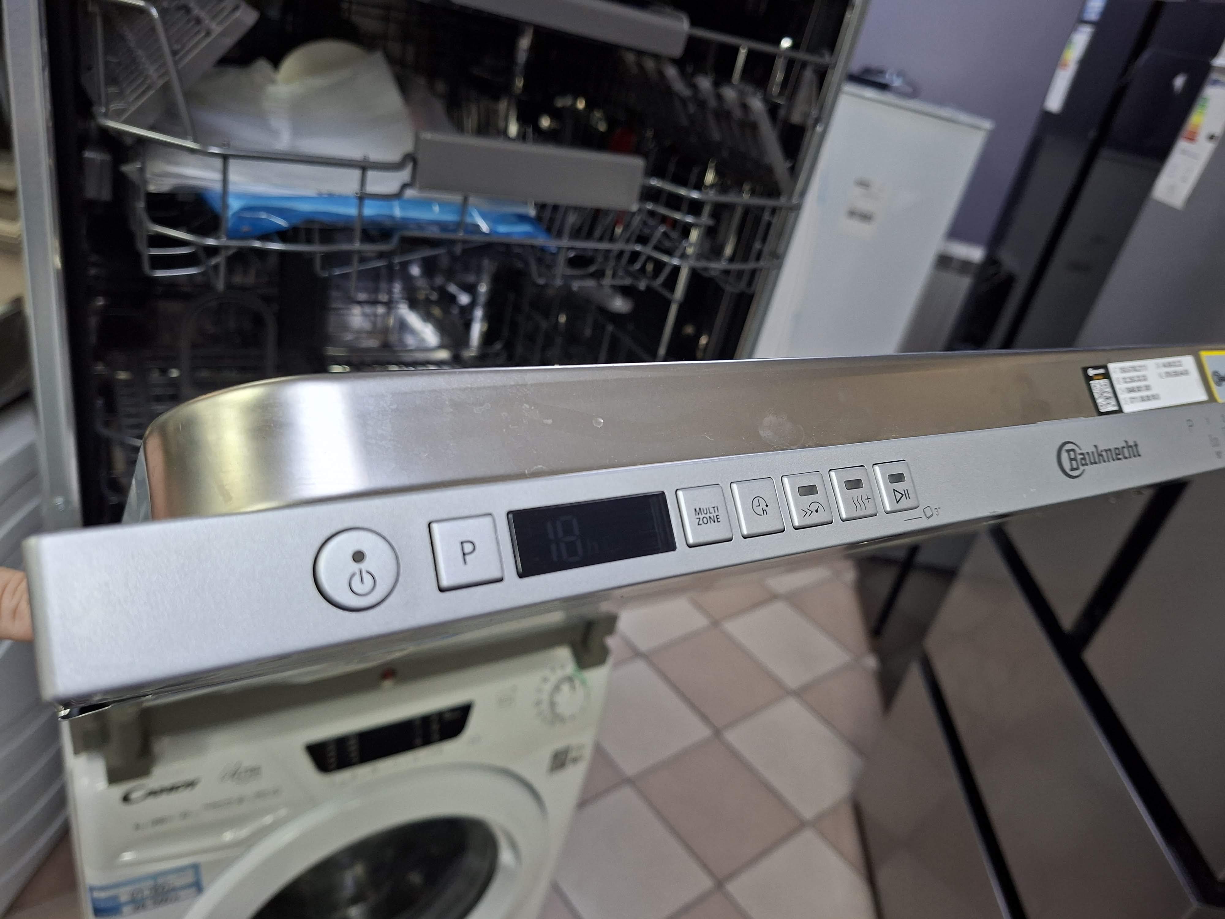 Ugradna sudo mašina Bauknecht BCIO 3C33 EC, 60cm