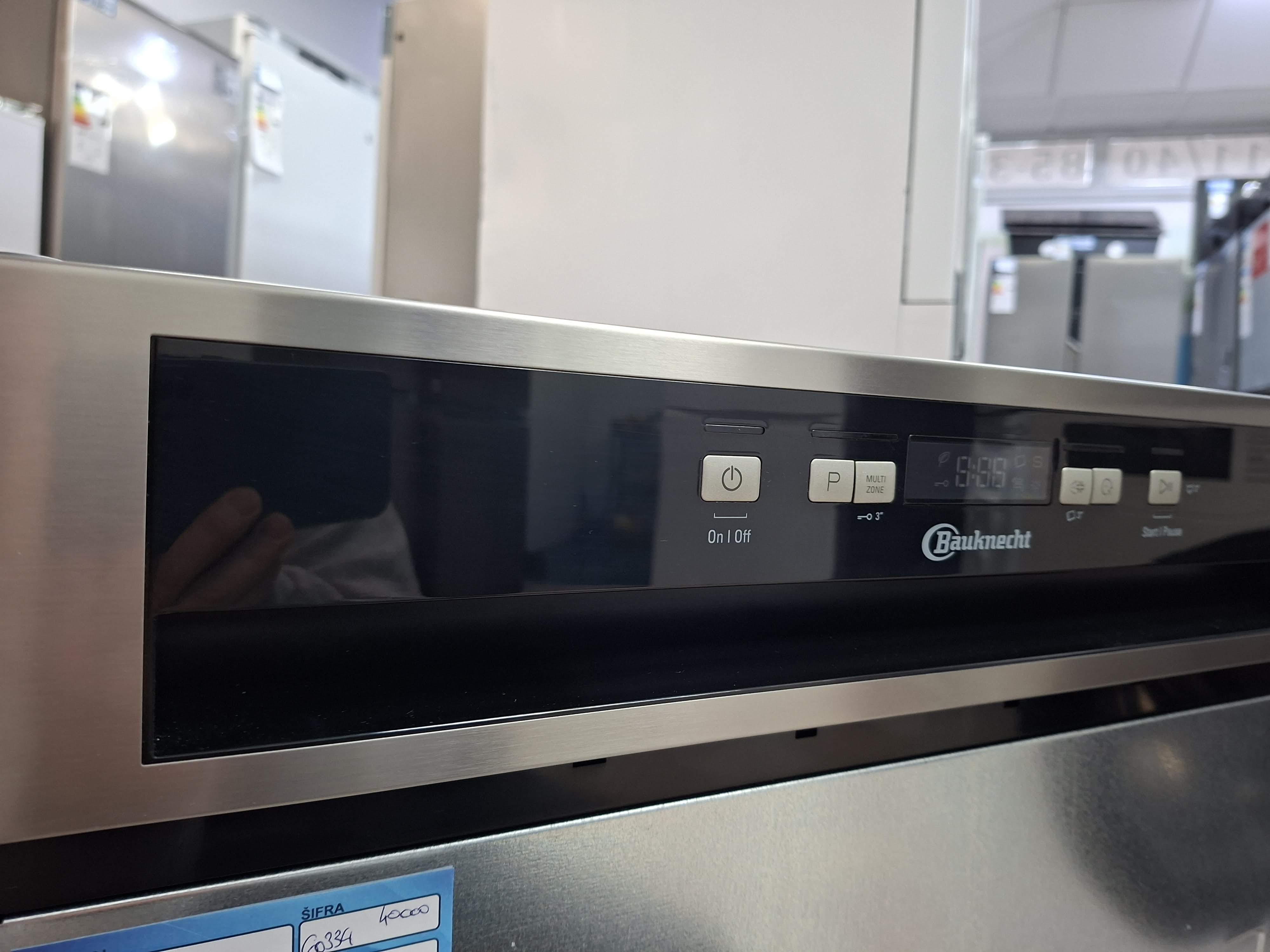 Ugradna Sudo mašina Bauknecht BKBC 3C26 X , 14 kompleta