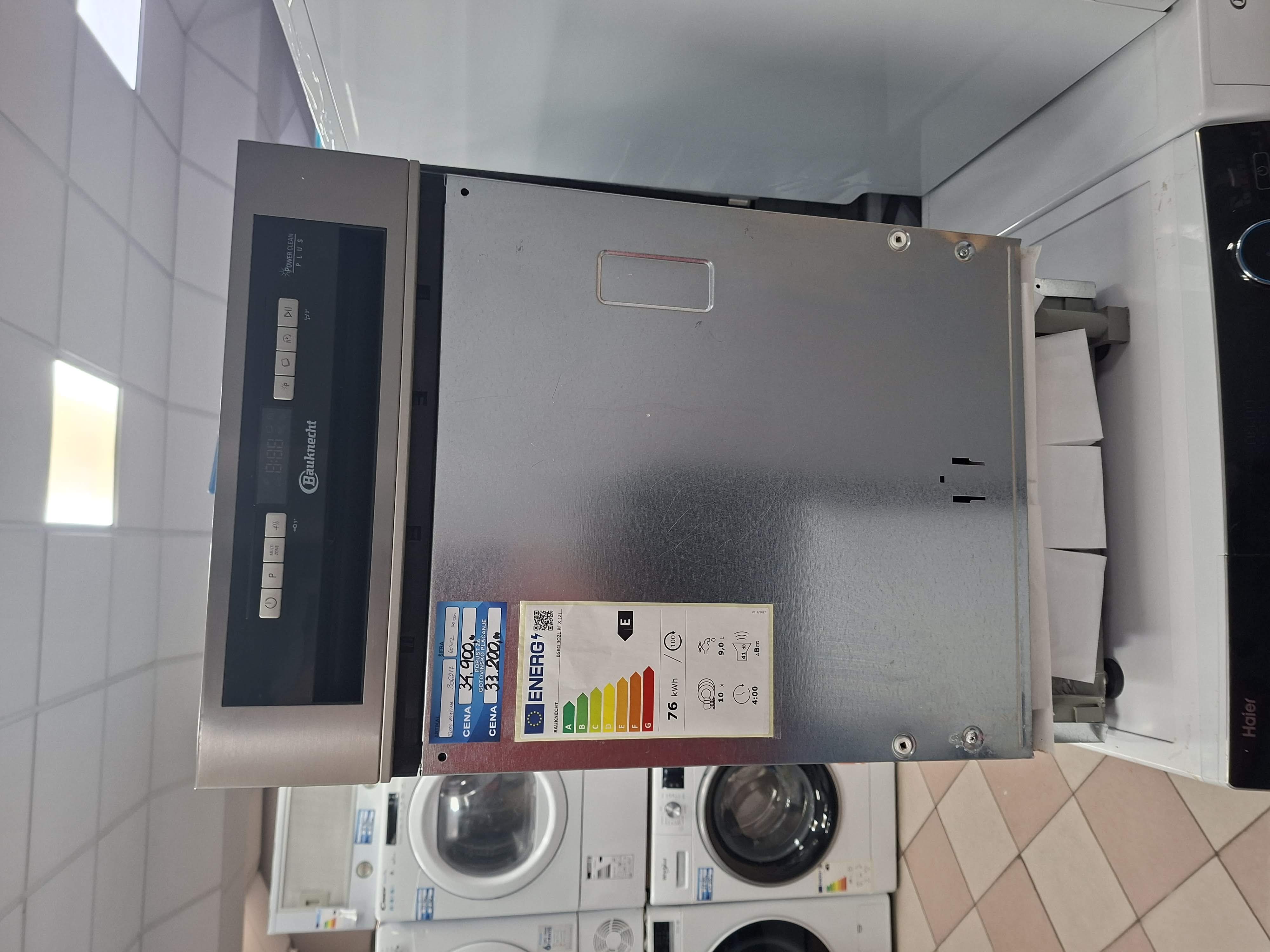 Ugradna Sudo mašina Bauknecht BSBO 3O21 PF X  , 10 kompleta