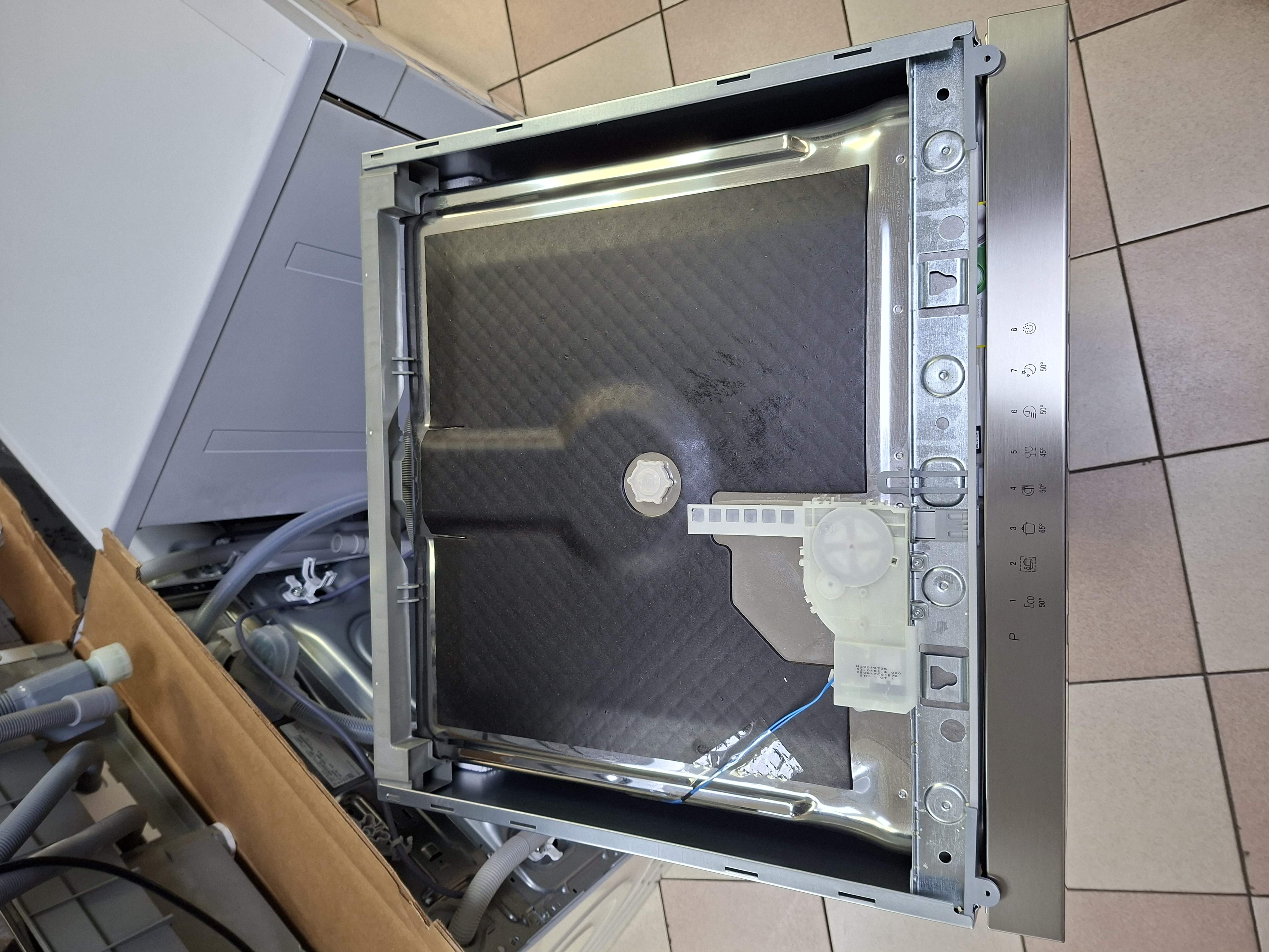 Ugradna sudo mašina Bauknecht OBBC Eco Star 5320, 14 kompleta