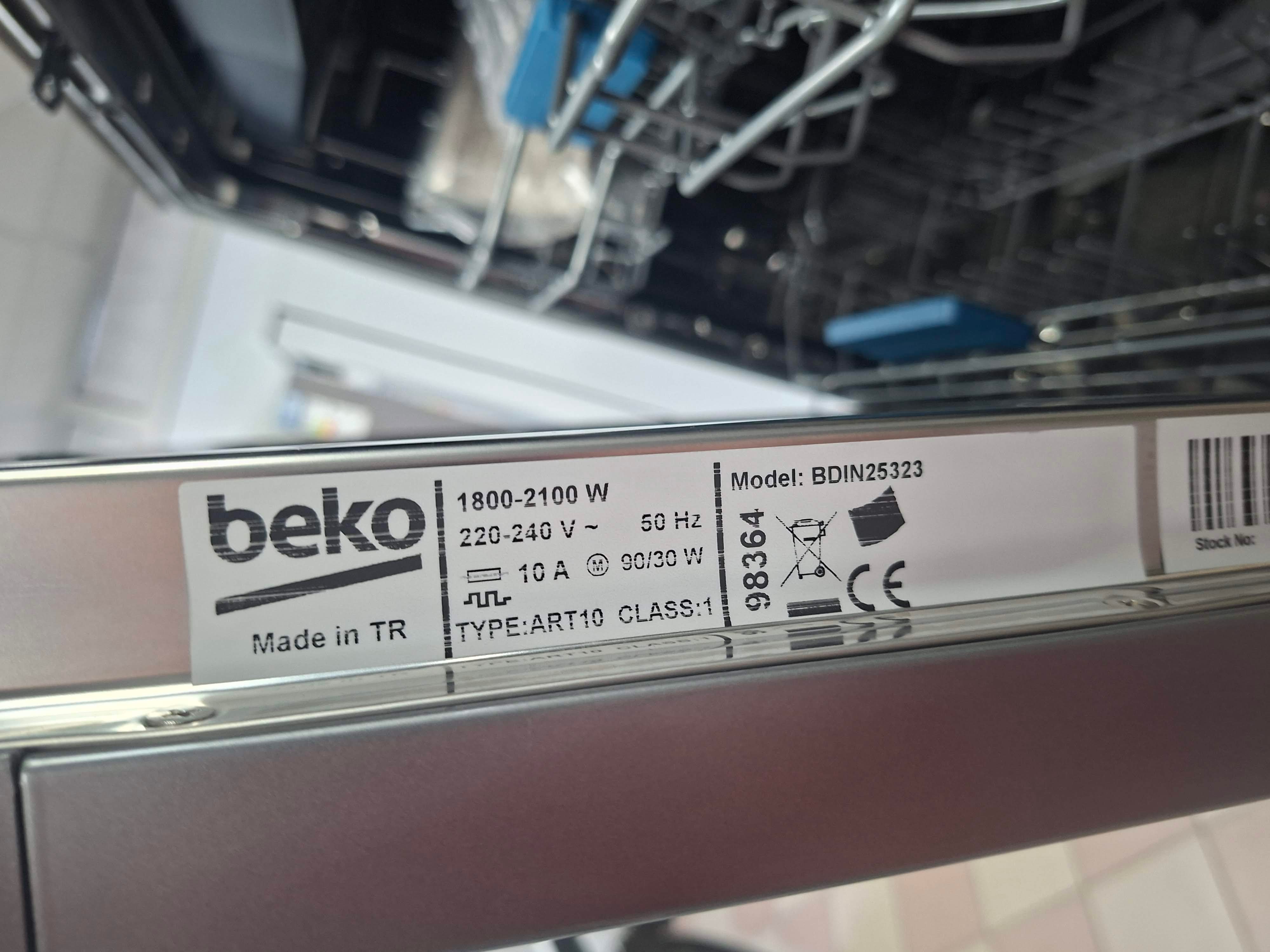 Ugradna sudo mašina Beko BDIN25323 , 15 kompleta