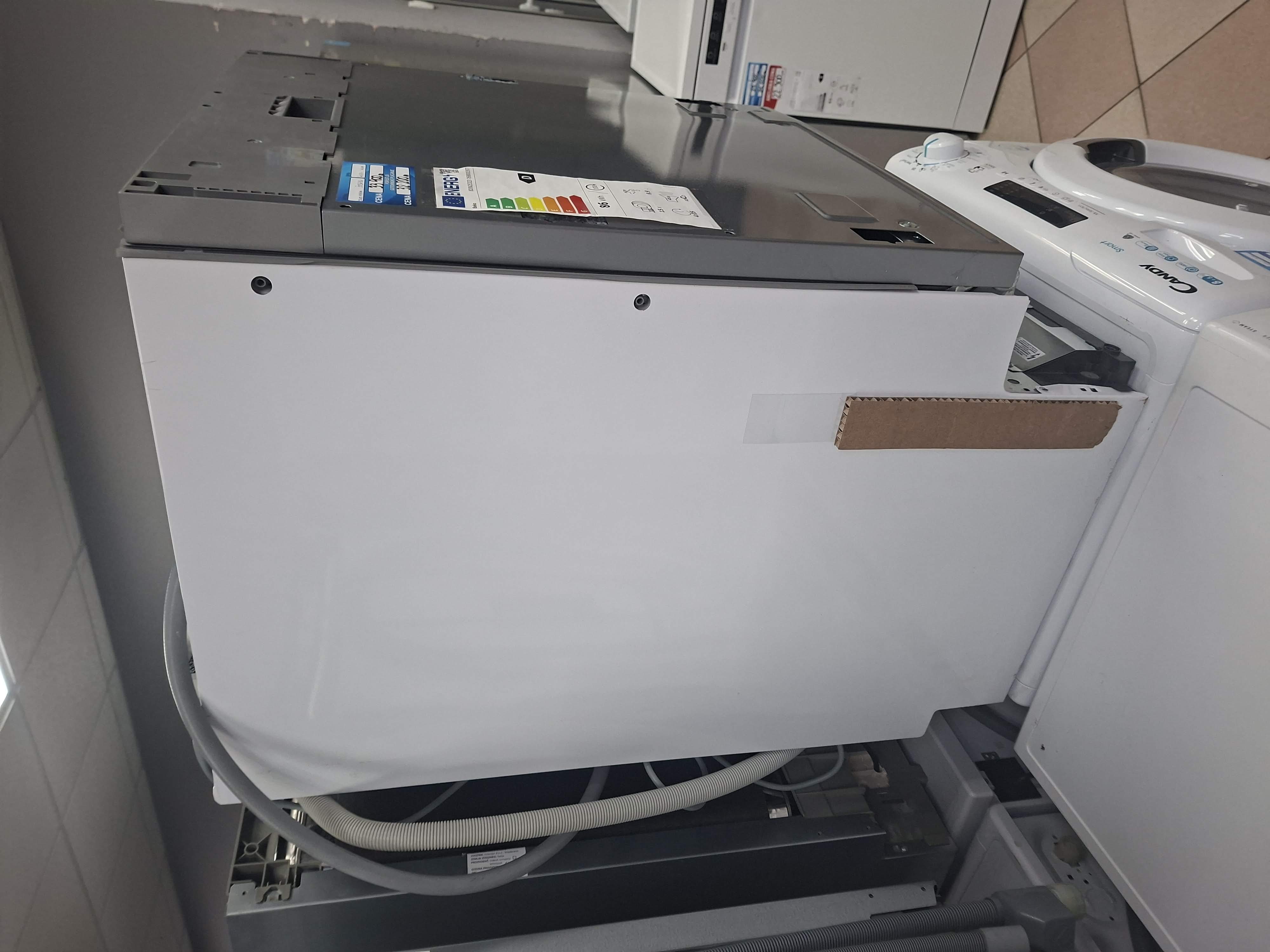 Ugradna sudo mašina Beko BDIN25323 , 15 kompleta