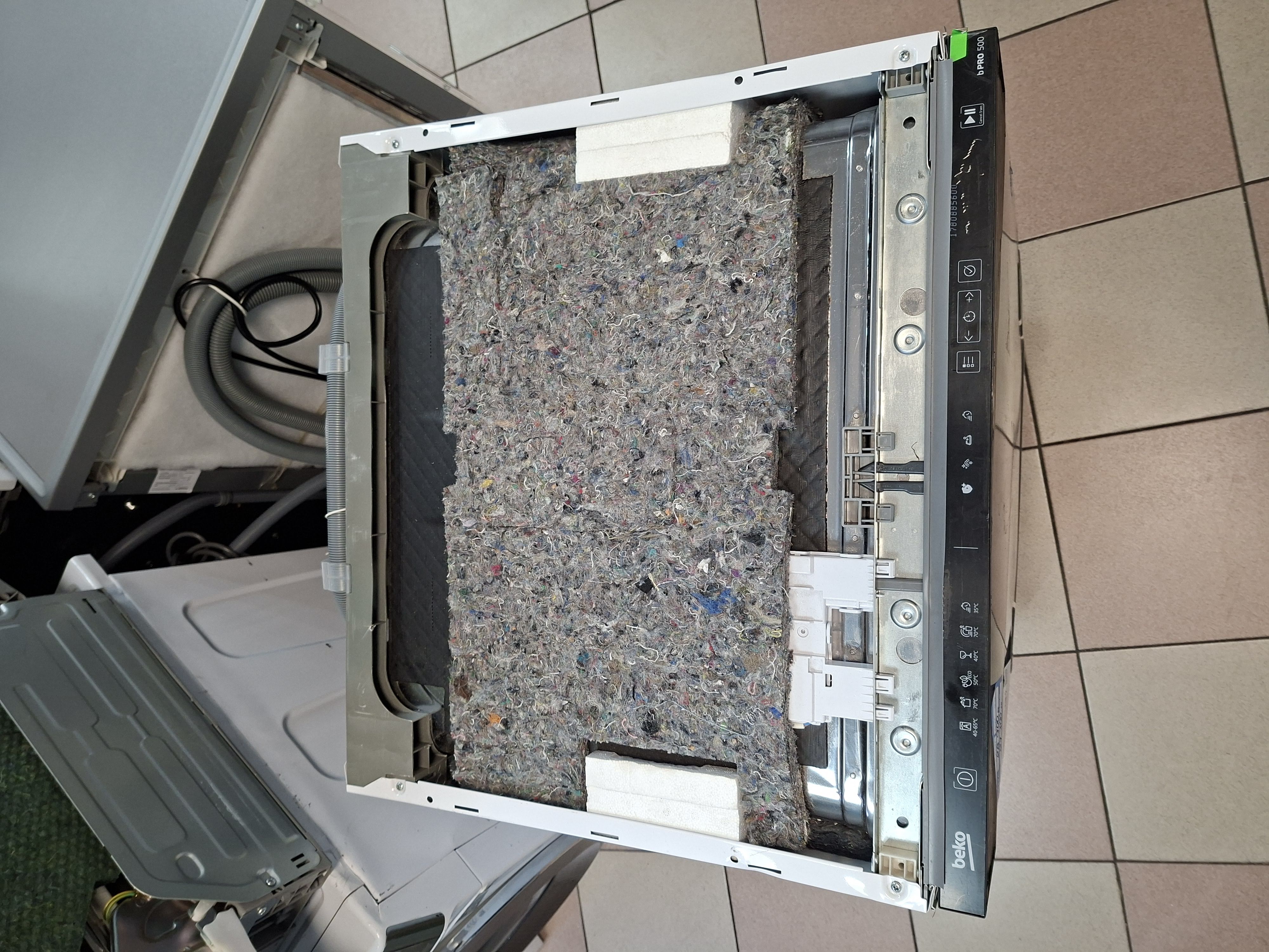 Ugradna sudo mašina Beko BDIN36451 , 14 kompleta