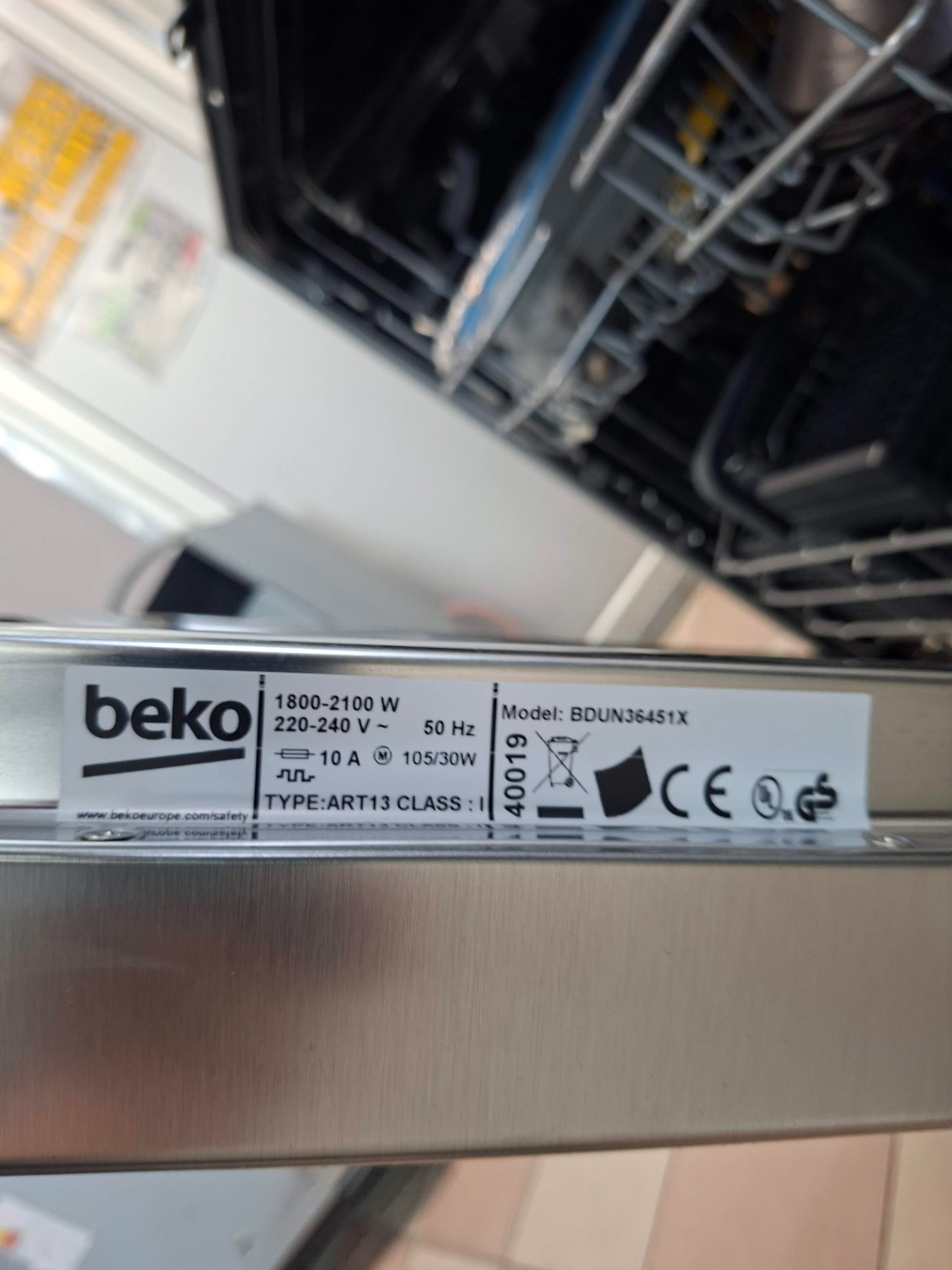 Ugradna Sudo mašina Beko BDUN36451X , 14 kompleta