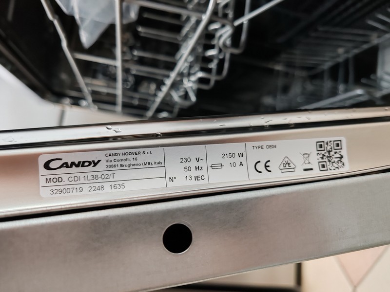 Lavastoviglie CANDY CDI 1L38-02, test e recensione