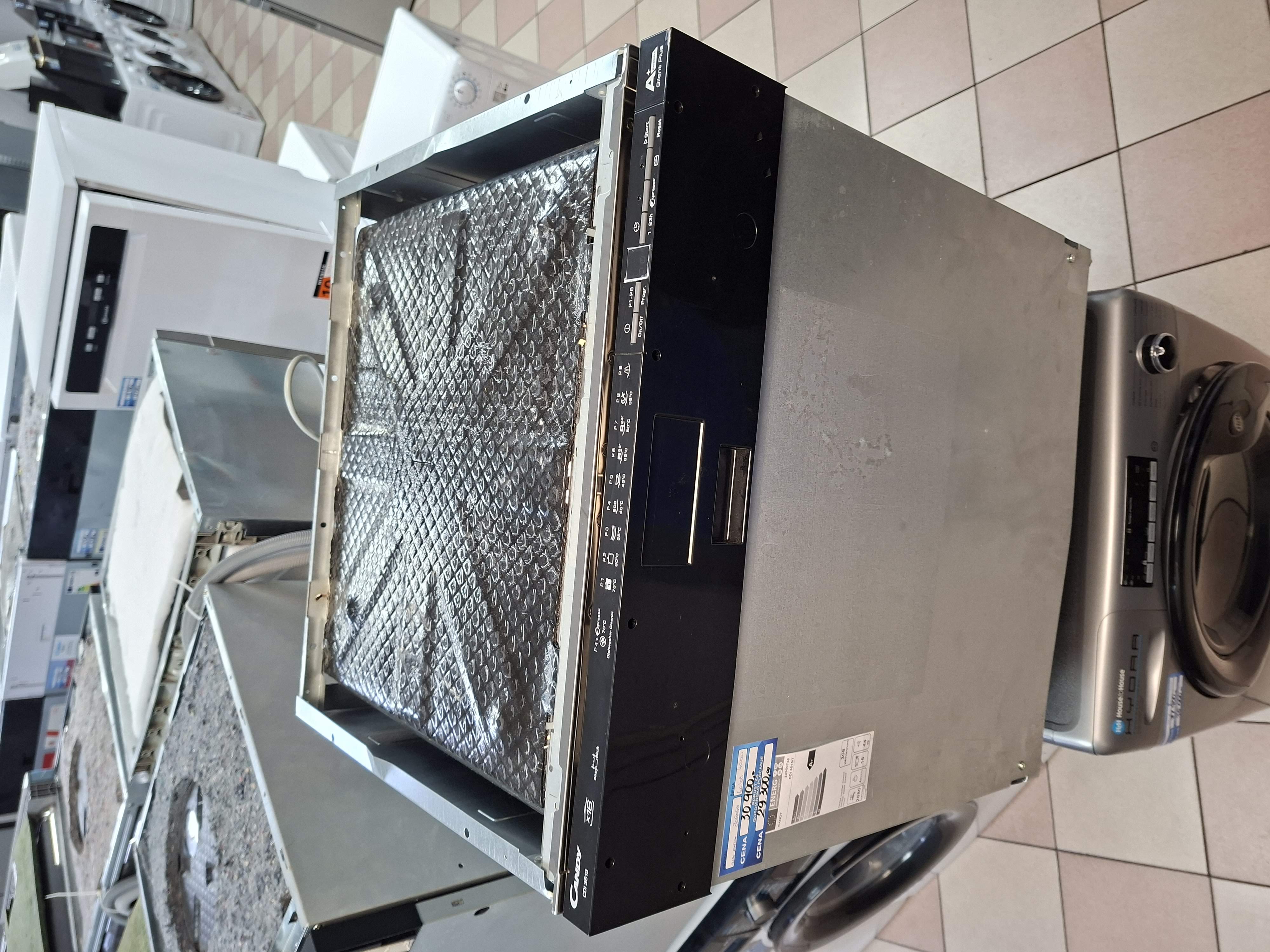 Ugradna sudo mašina Candy CDI 3615/T, 16 kompleta