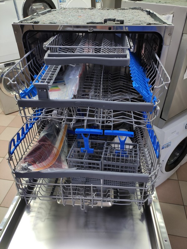 Ugradna Sudo mašina Candy CDIMN 4S613PS (2) , 16 kompleta