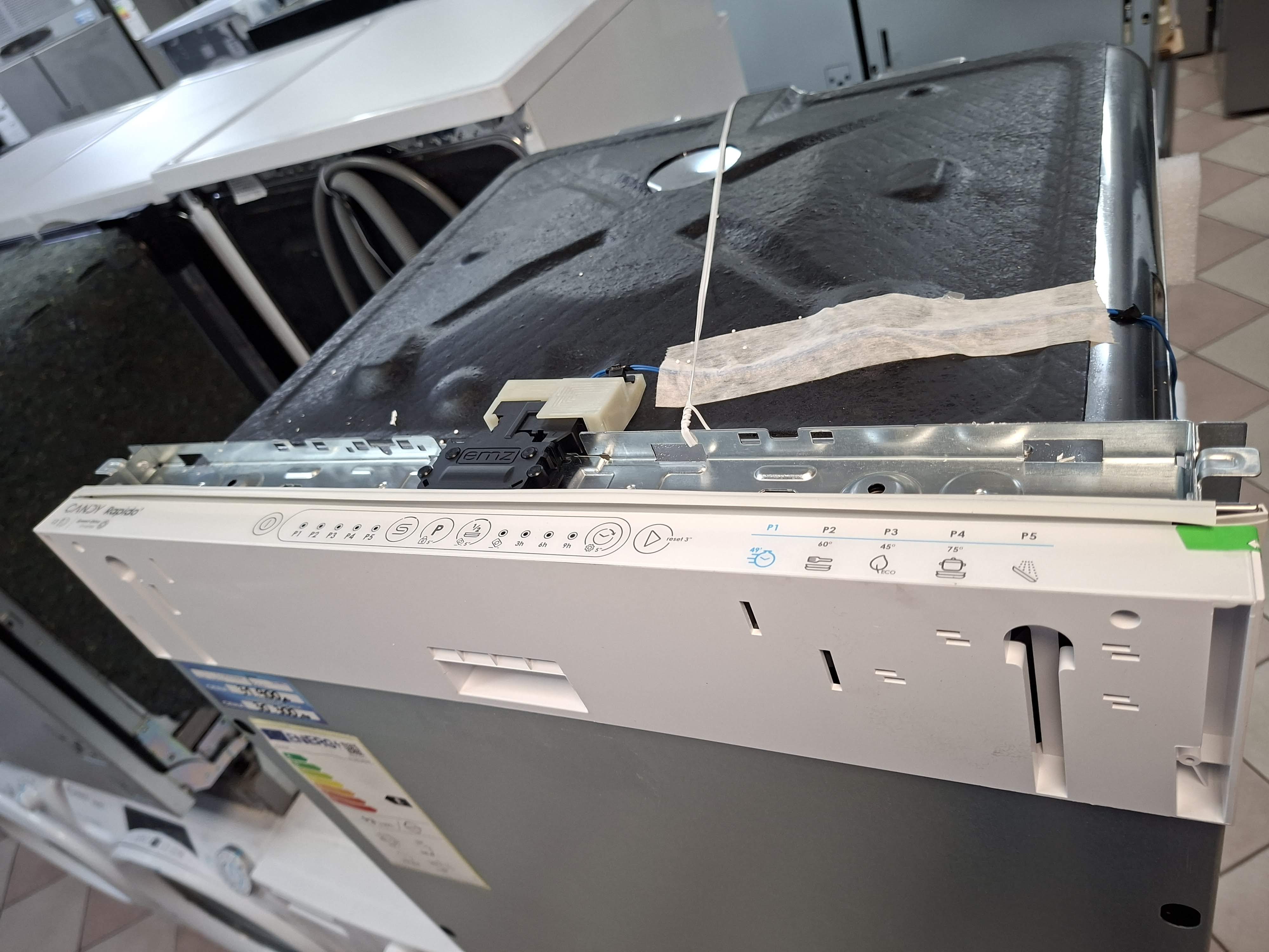 Ugradna sudo mašina Candy CI 3E53E0W, 13 kompleta
