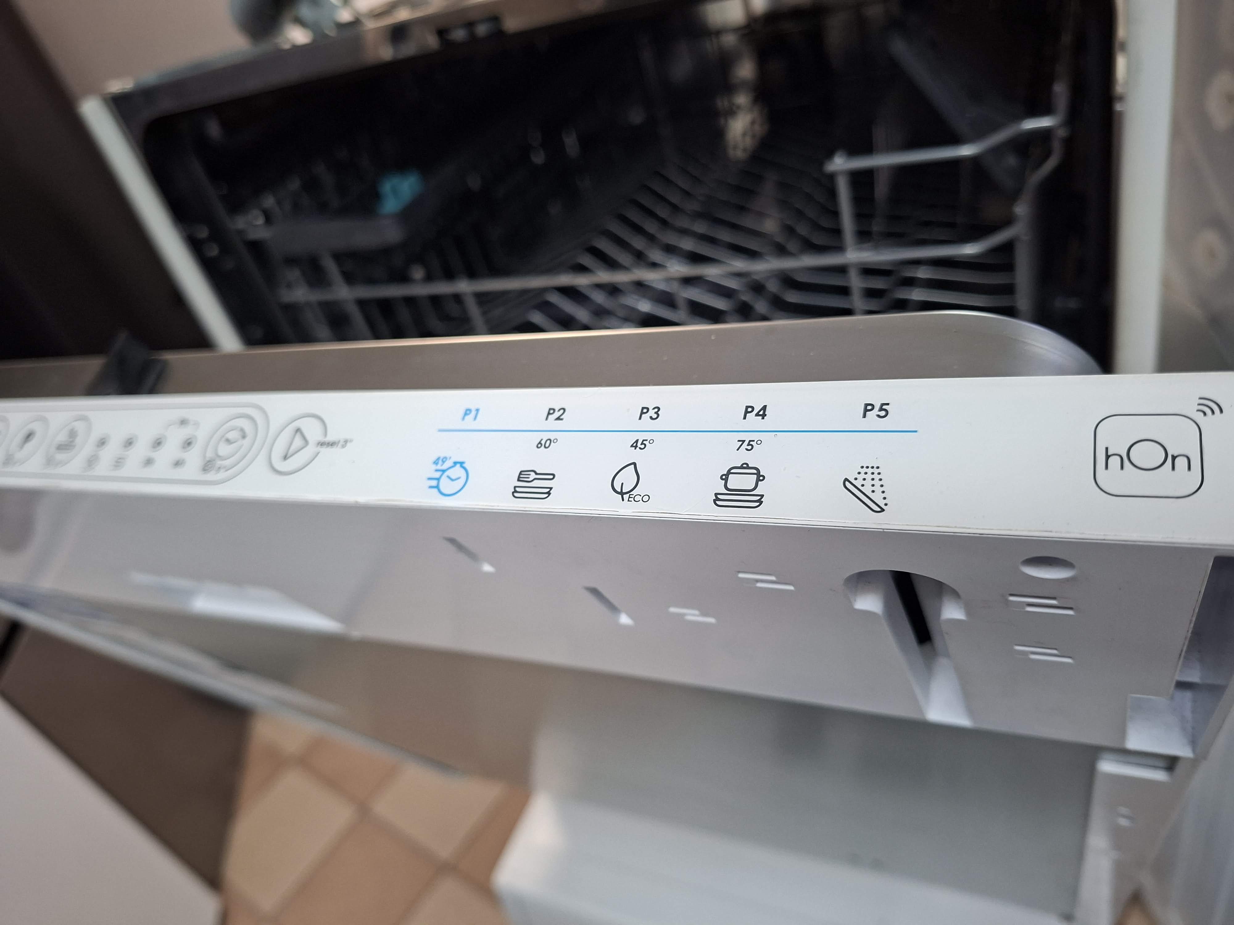 Ugradna sudo mašina Candy CI 3E53L0W