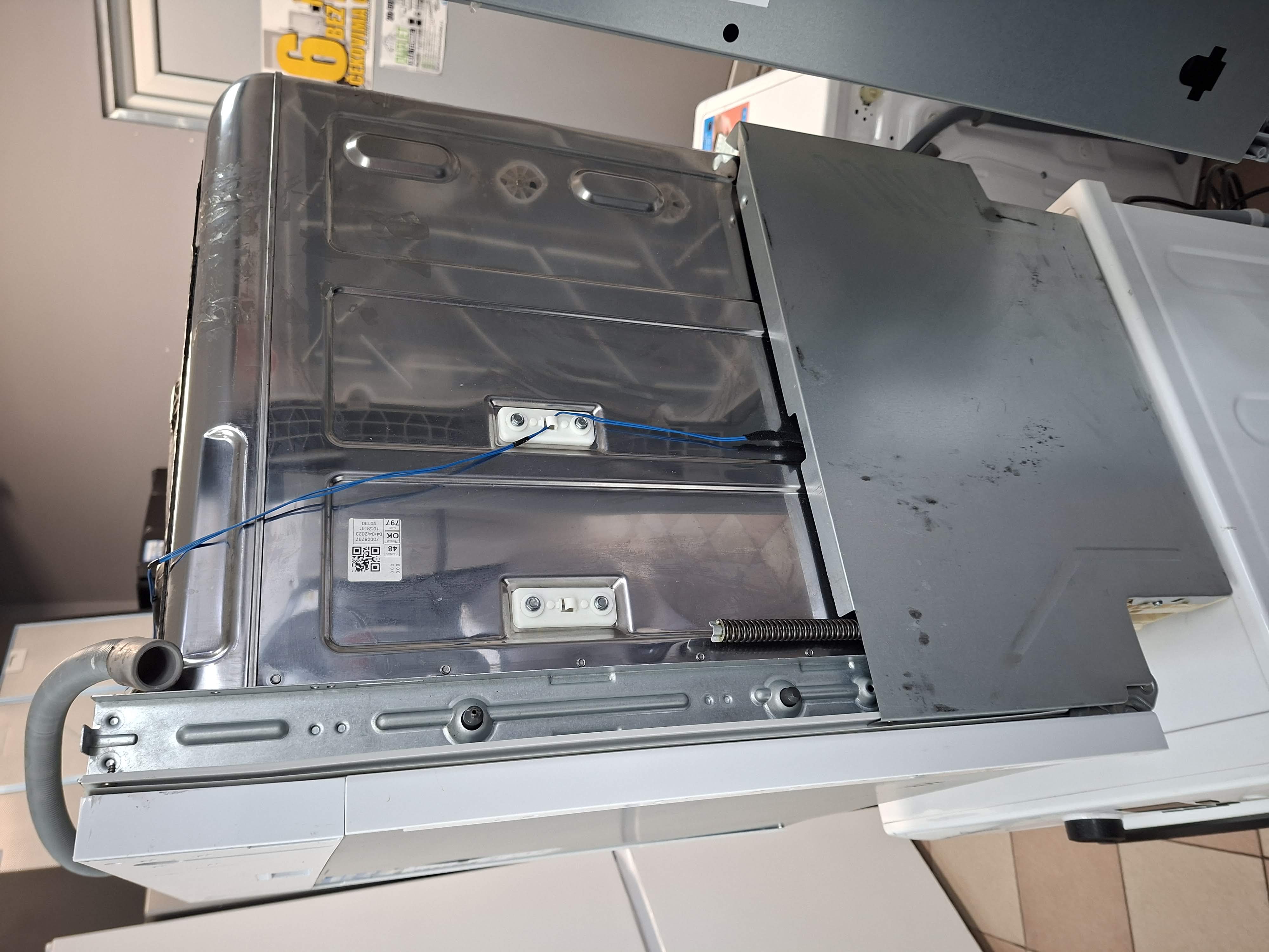 Ugradna sudo mašina Candy CI 3E53L0W