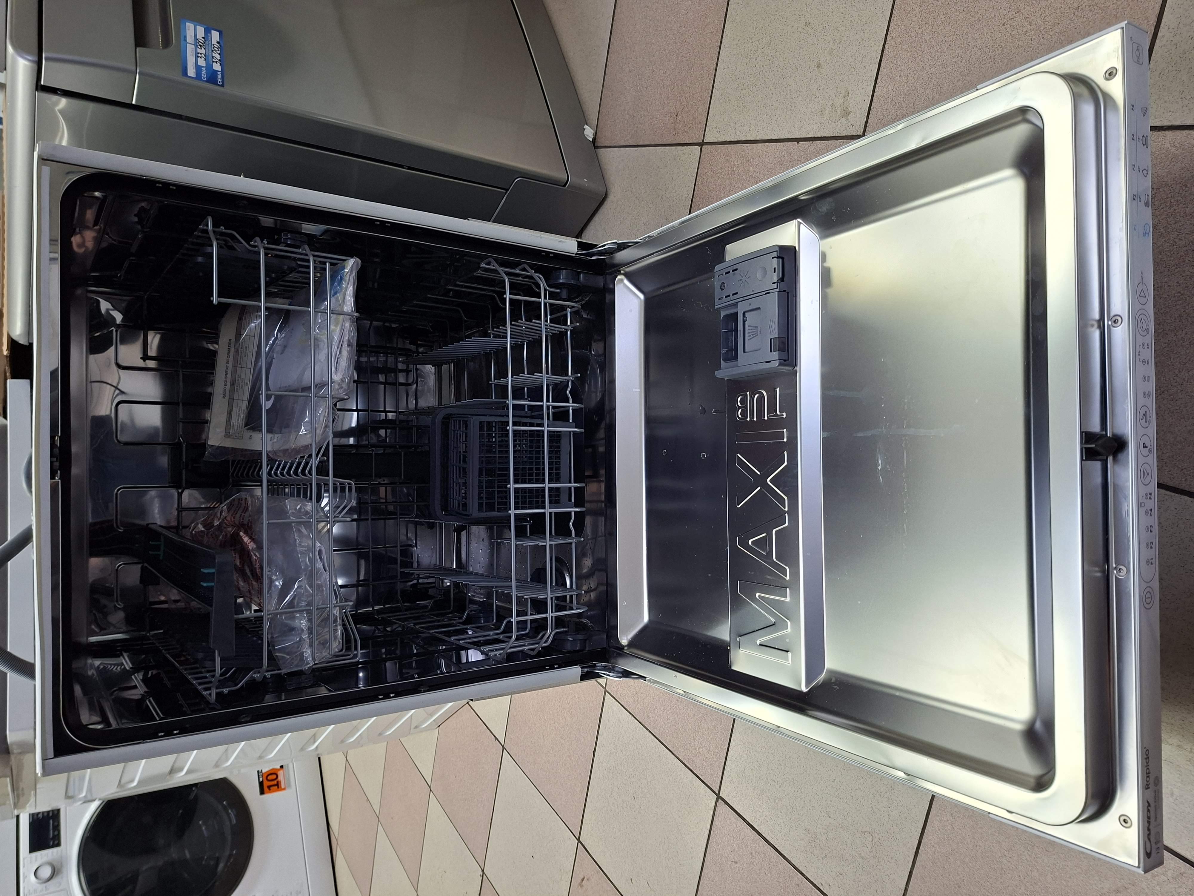 Ugradna sudo mašina Candy CI 3E53L0W