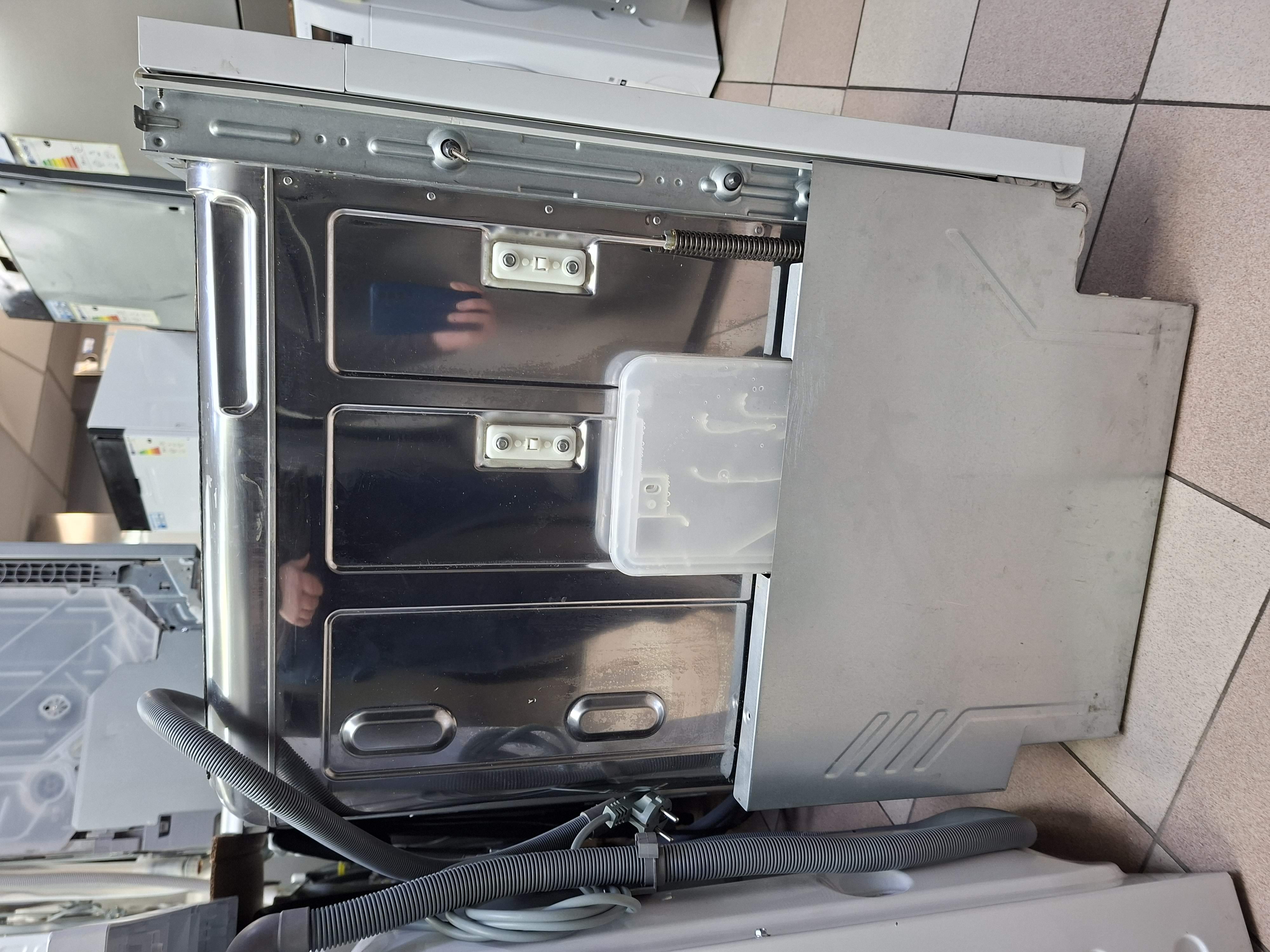 Ugradna sudo mašina Candy CI 3E53L0W